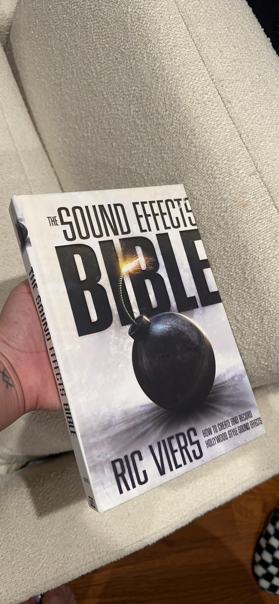 The Sound Effects Bible: How to Create and Record Hollywood Style Sound Effects customer photo 1