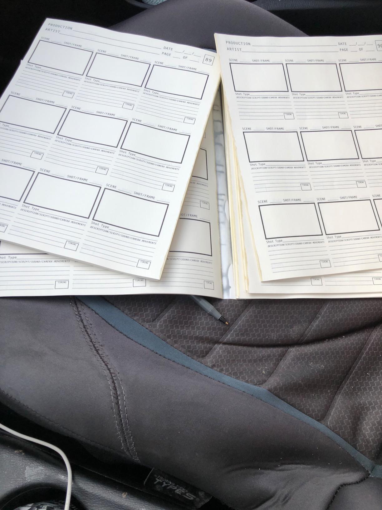 Blank Storyboard: Notebook Sketchbook Template Panel Pages for Storytelling & Layouts: 200+ Pages with 9x9 Story Board Frames on 8.5