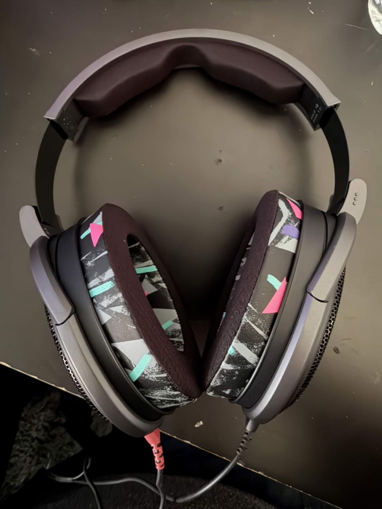 Sennheiser HD600 Open-Back Studio Headphones customer photo 1