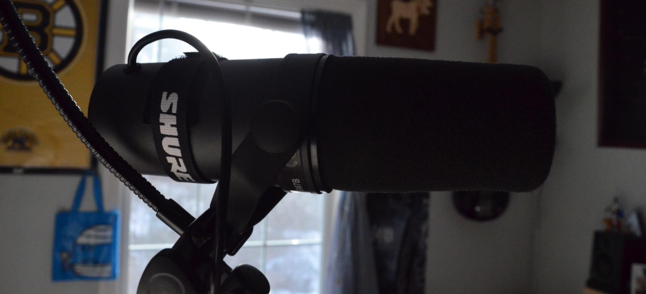 Shure SM7B Dynamic Vocal Microphone for Podcasting & Streaming customer photo 2