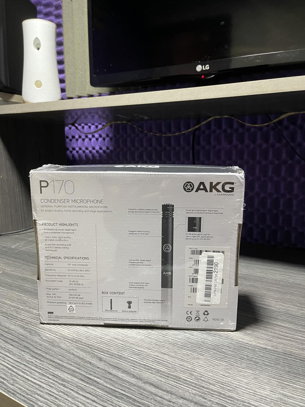 AKG Pro Audio P170 Professional, All Metal, Switchable Attenuation, Small Diaphragm Condenser Instrumental Microphone customer photo 1