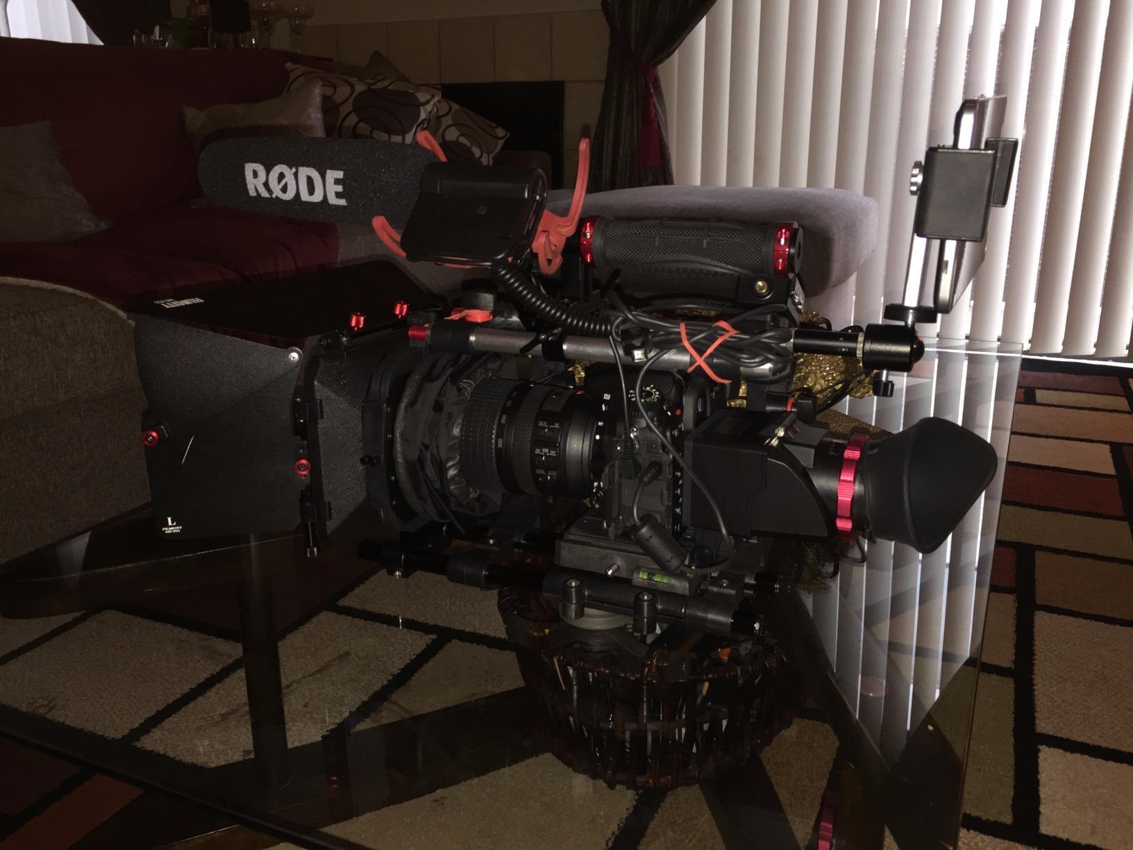FC-02 Shoulder Rig Kit with Matte Box & Cage for DSLR Cameras | 9-6