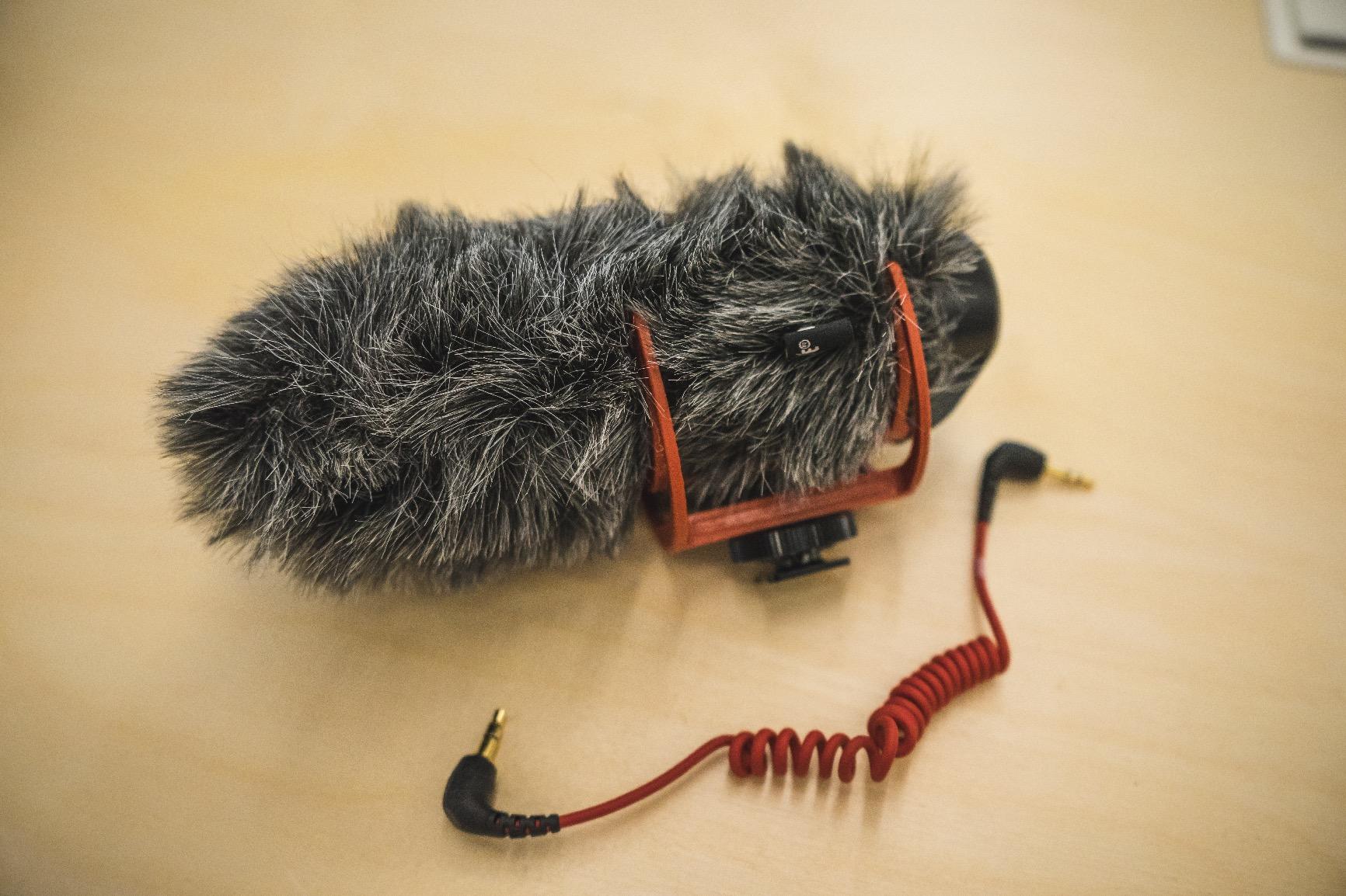 Rode DDC-GO DeadCat Go Artificial Fur Microphone Wind Shield for VideoMic customer photo 2