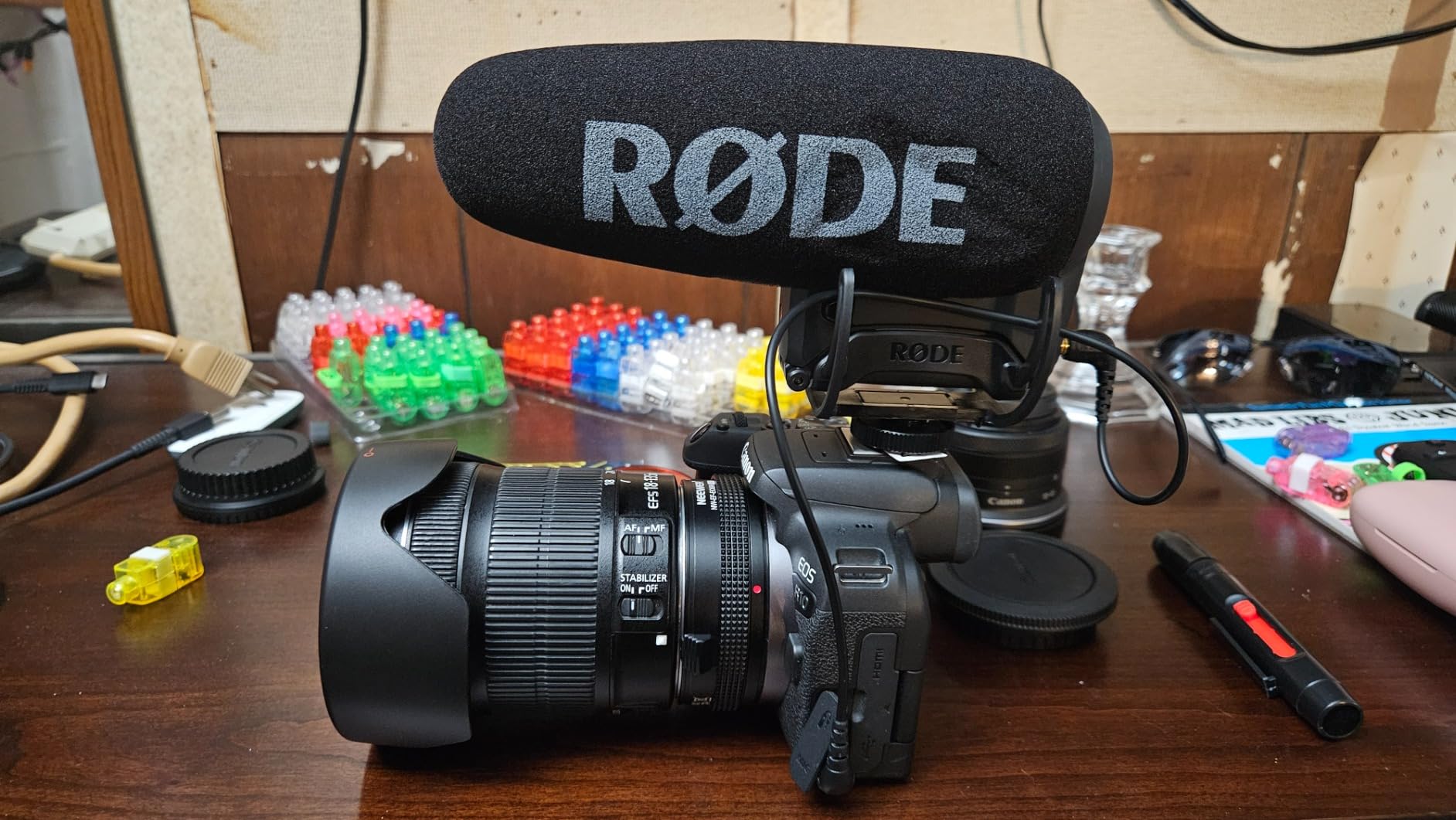 RØDE VideoMic Pro+ Premium On-camera Shotgun Microphone with High-pass Filter, High-frequency Boost, Pad, Safety Channel for Filmmaking, Content Creation and Location Recording customer photo 1
