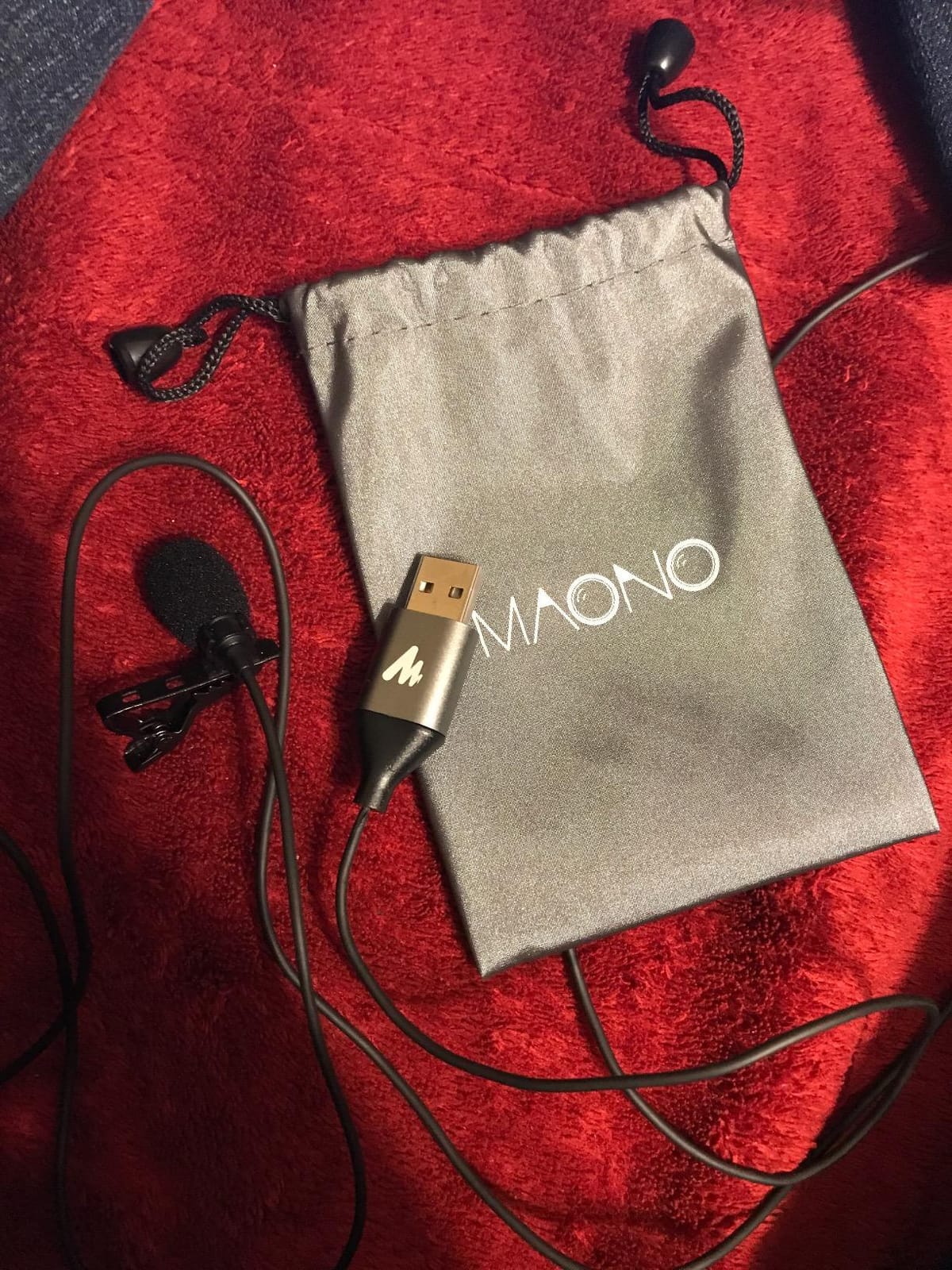 MAONO USB Lavalier Microphone, 192KHZ/24BIT Plug & Play Omnidirectional Lapel Shirt Collar Clip on Mic for PC, Computer, Mac, Laptop, YouTube, Skype, Recording, Podcasting, Gaming, AU-UL10 customer photo 2