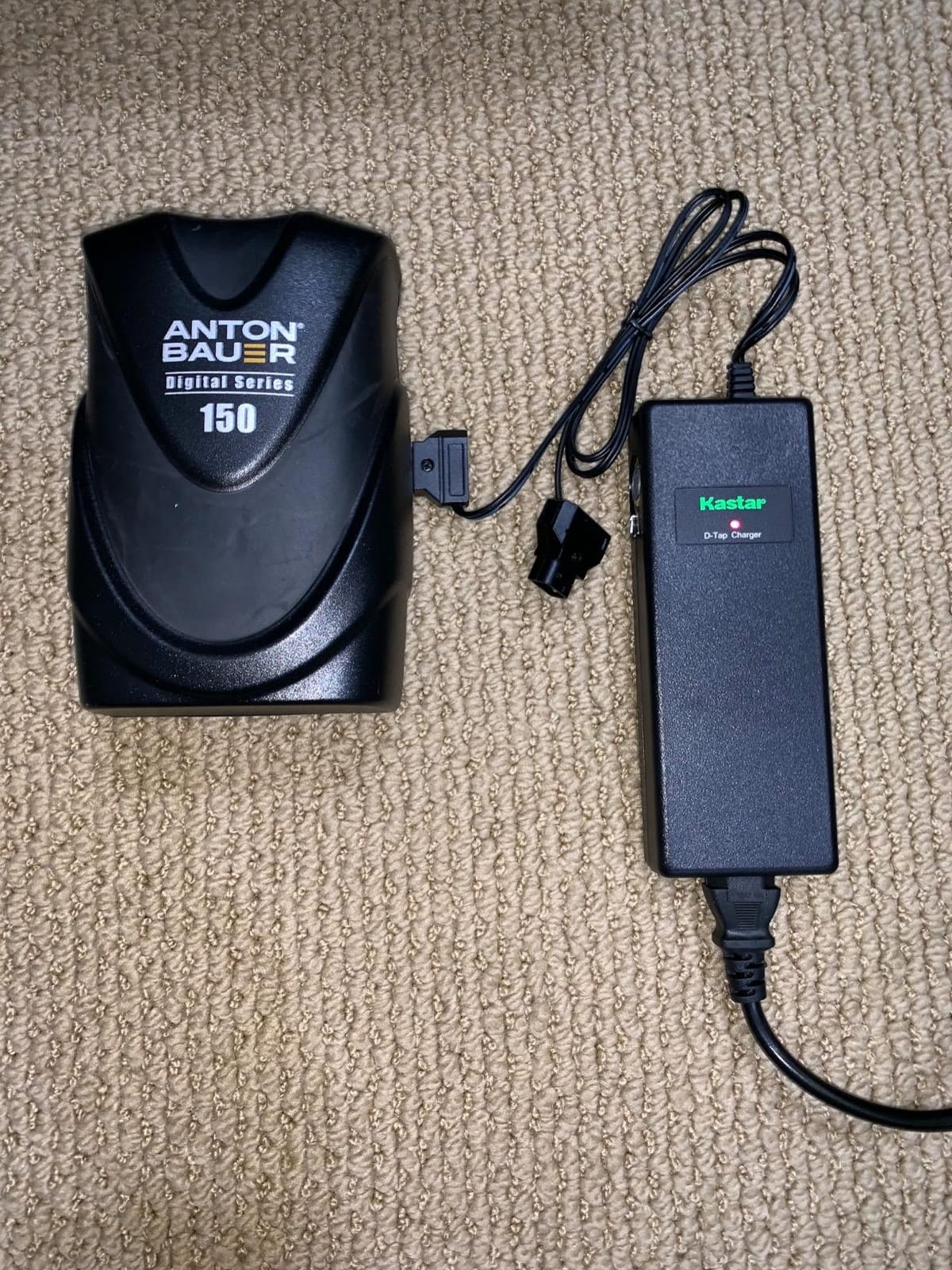 Kastar D-Type Charger with D Tap Cable for Sony BP-U65, BP-U68, V Mount Battery, V Lock Battery, Sony HDW-800P PDW-850 DSR-650P PDW-680 HDW-F900R HDW-800P PMW-F55 PMW-F5 Professional Video Camcorder customer photo 1