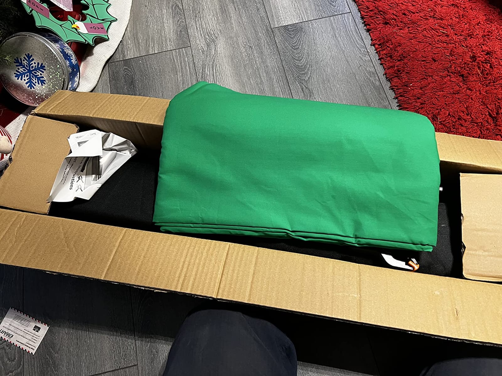 EMART Green Screen Backdrop Kit, 8.5x10FT Stand with 10x12FT Backdrop customer photo 2
