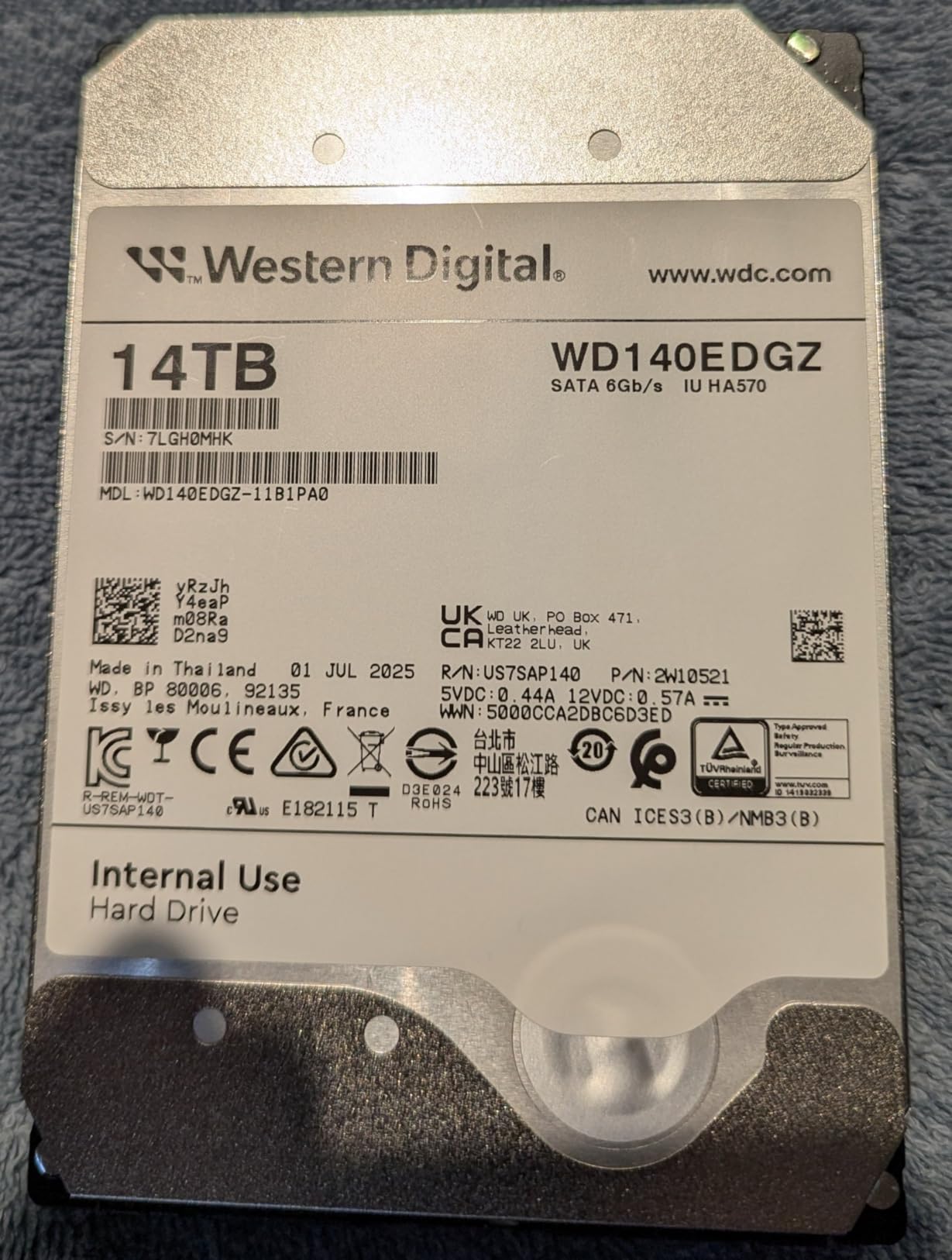 Western Digital 8TB Elements Desktop External Hard Drive, USB 3.0 external hard drive for plug-and-play storage - Western DigitalBWLG0080HBK-NESN, Black customer photo 2