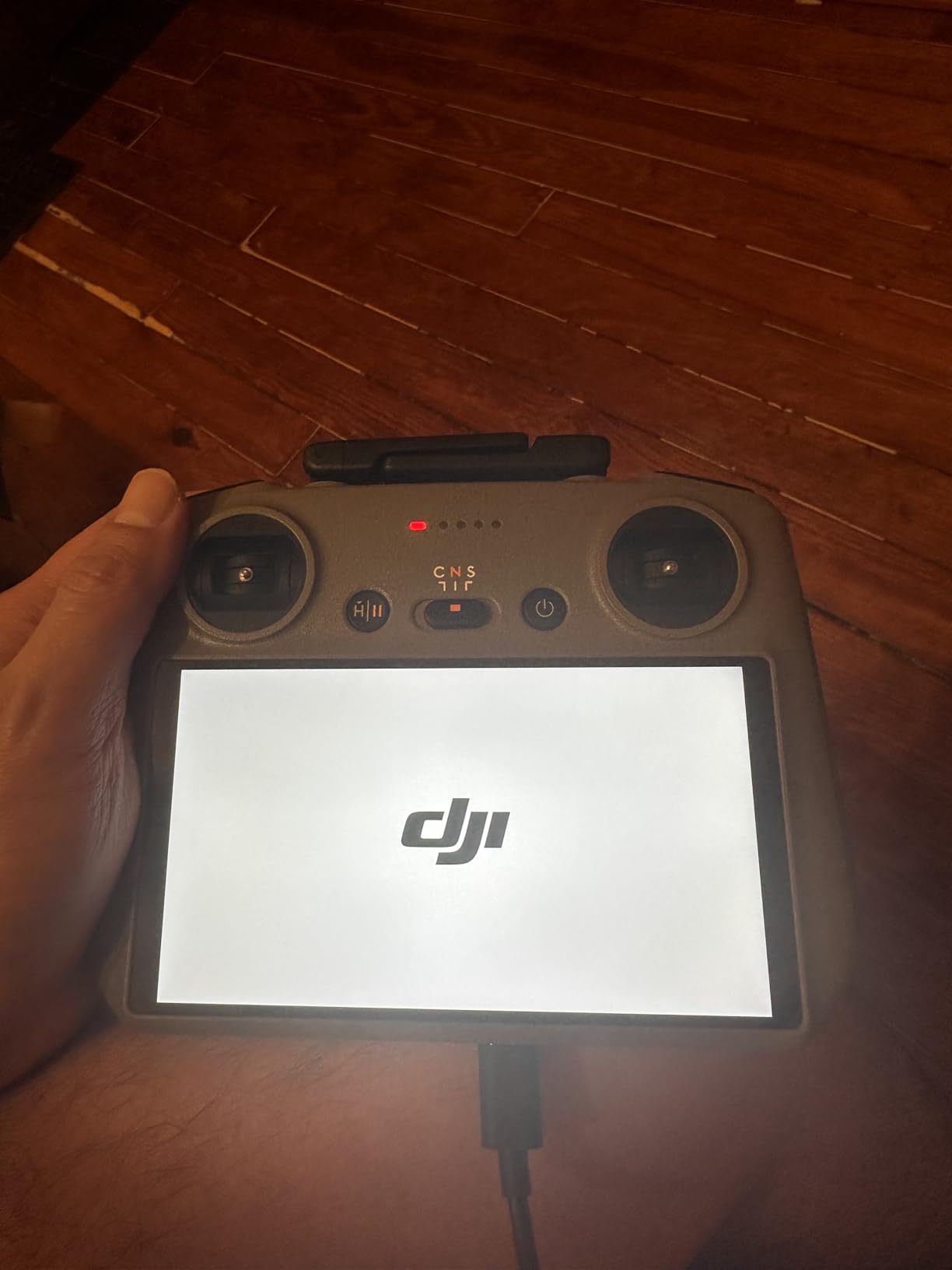 DJI Flip With RC 2 Screen Remote Controller, Follow Me Drone With 4K UHD Camera for Adults, Under 249 g, 3-Axis Gimbal Stabilization, 44000ft/13km Video Transmission, Palm Takeoff, 31-Min Flight Time customer photo 2