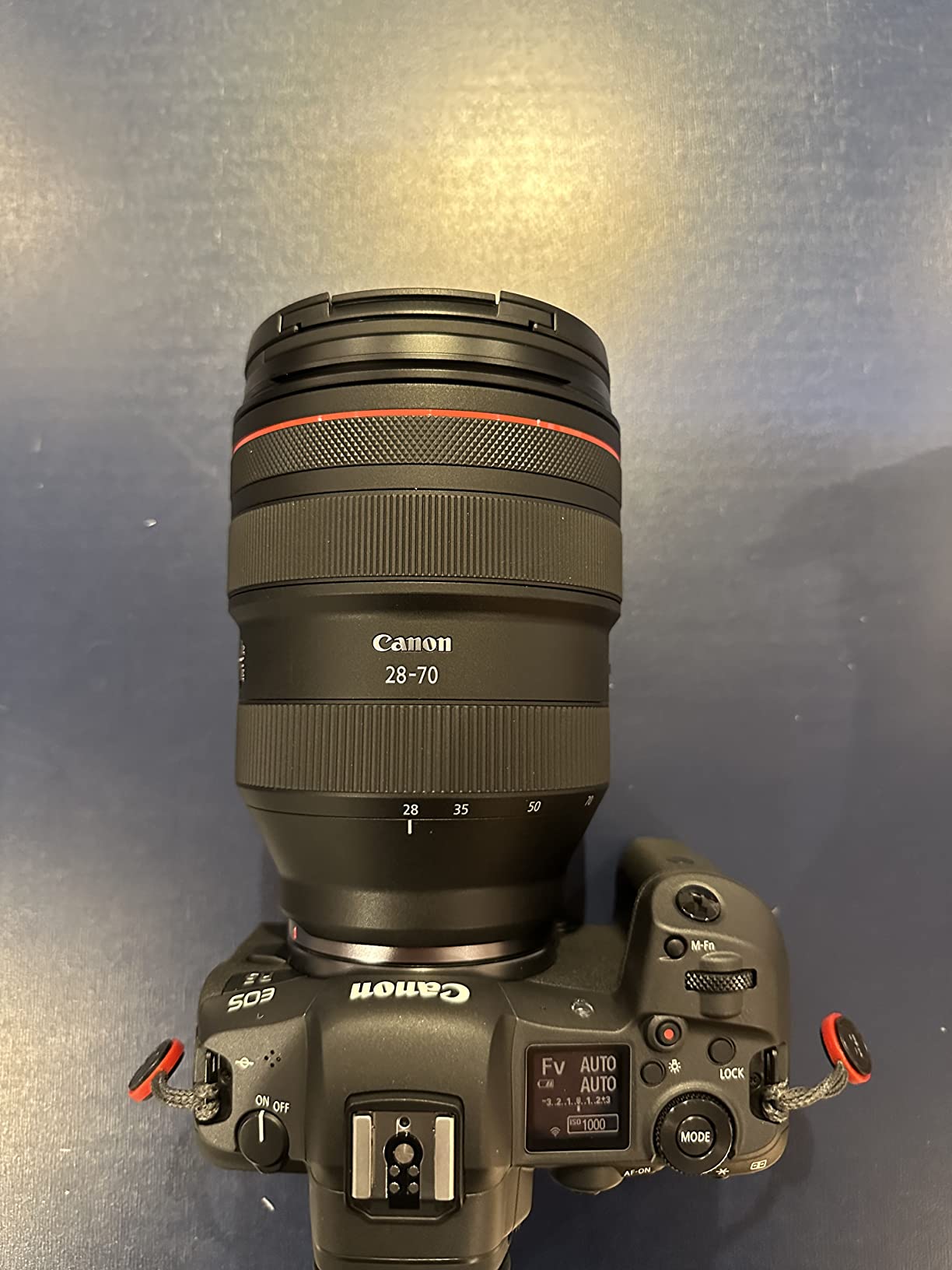 Canon RF28-70mm F2 L USM Lens, Zoom Lens, Compatible with EOS R Series Mirrorless Cameras, Black | Constant F/2 L-Series Zoom, Rf-Mount for Eos R Full-Frame, Ring-Type Usm Af, 95mm Filter, Weather-Sealed customer photo 1