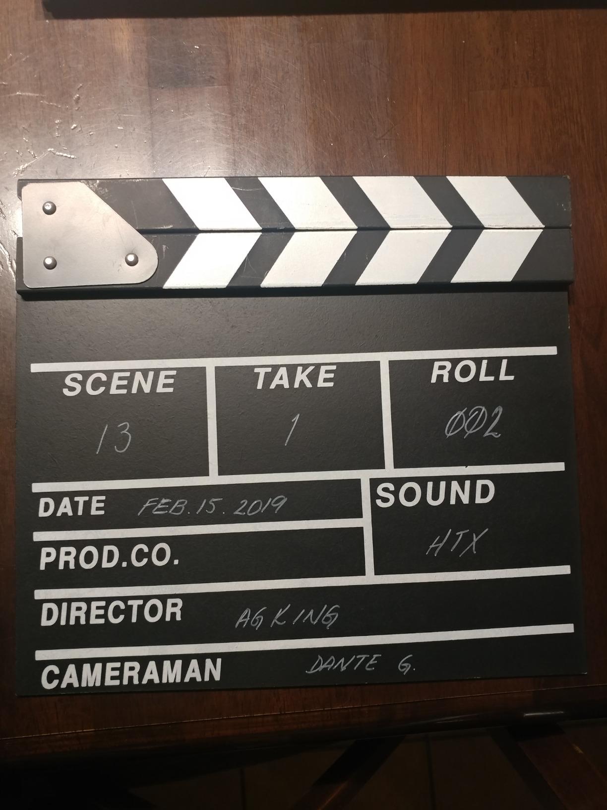 Movie Film Clap Board, Hollywood Clapper Board Wooden Film Movie Clapboard Accessory with Black & White, 12