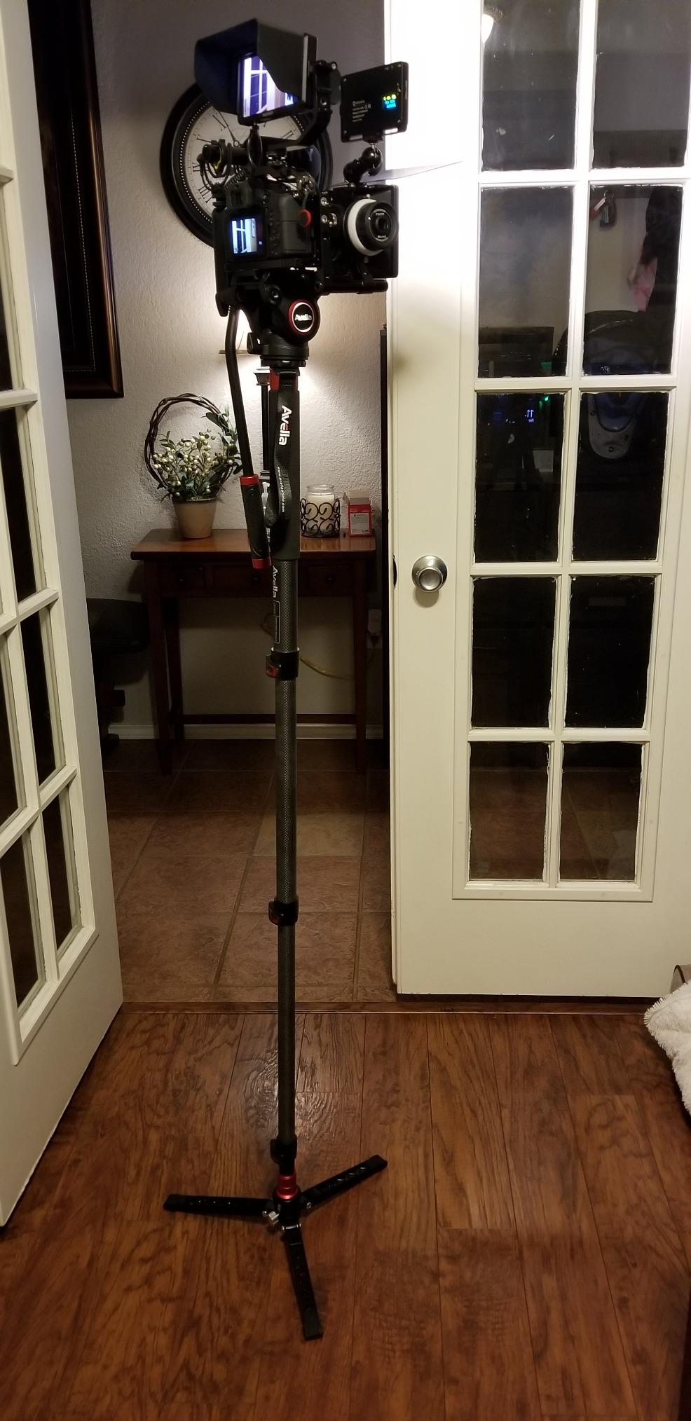 Avella CD324 Carbon Fiber Video Monopod Kit | Fluid Head, Removable Feet, 71 Inch, Max Load 13.2 LB, Canon Nikon Sony Olympus Panasonic DSLR customer photo 2