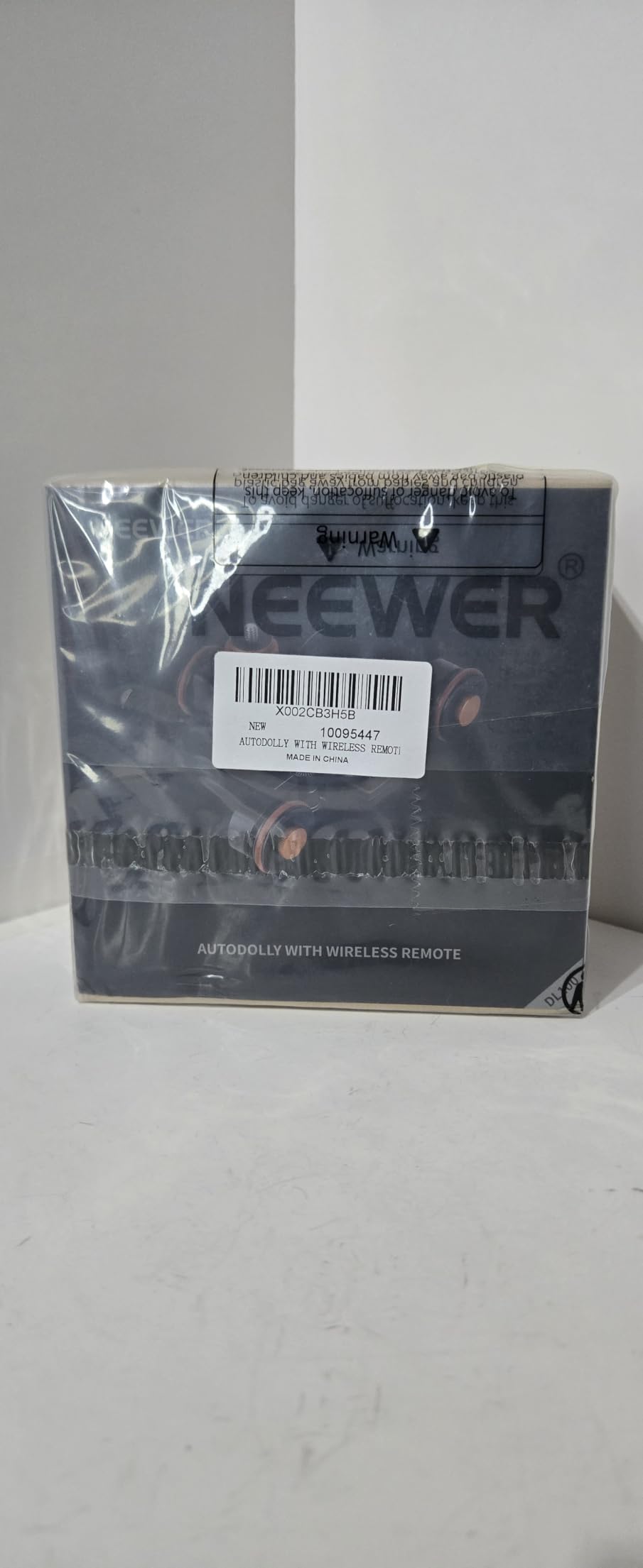 NEEWER 3 Wheels Wireless Video Camera Dolly, 3 Speed Motorized Slider customer photo 2