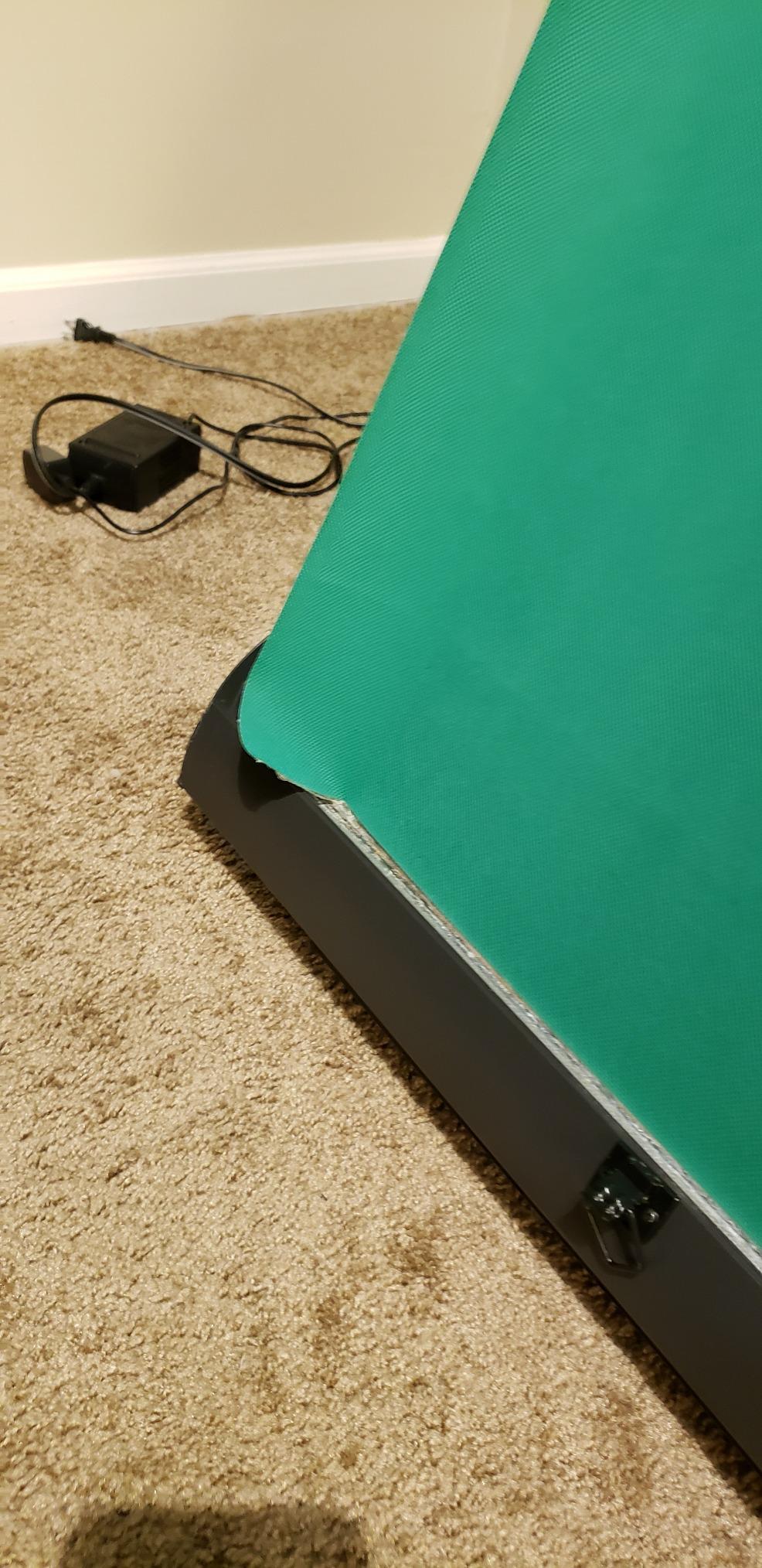 EMART 77x92in Collapsible Chromakey Panel Portable Green Screen | GreenScreen for Photo Backdrop Video Studio with Aluminum Base Wrinkle Resistant Fabric, Auto Lock Air Cushion Frame customer photo 2