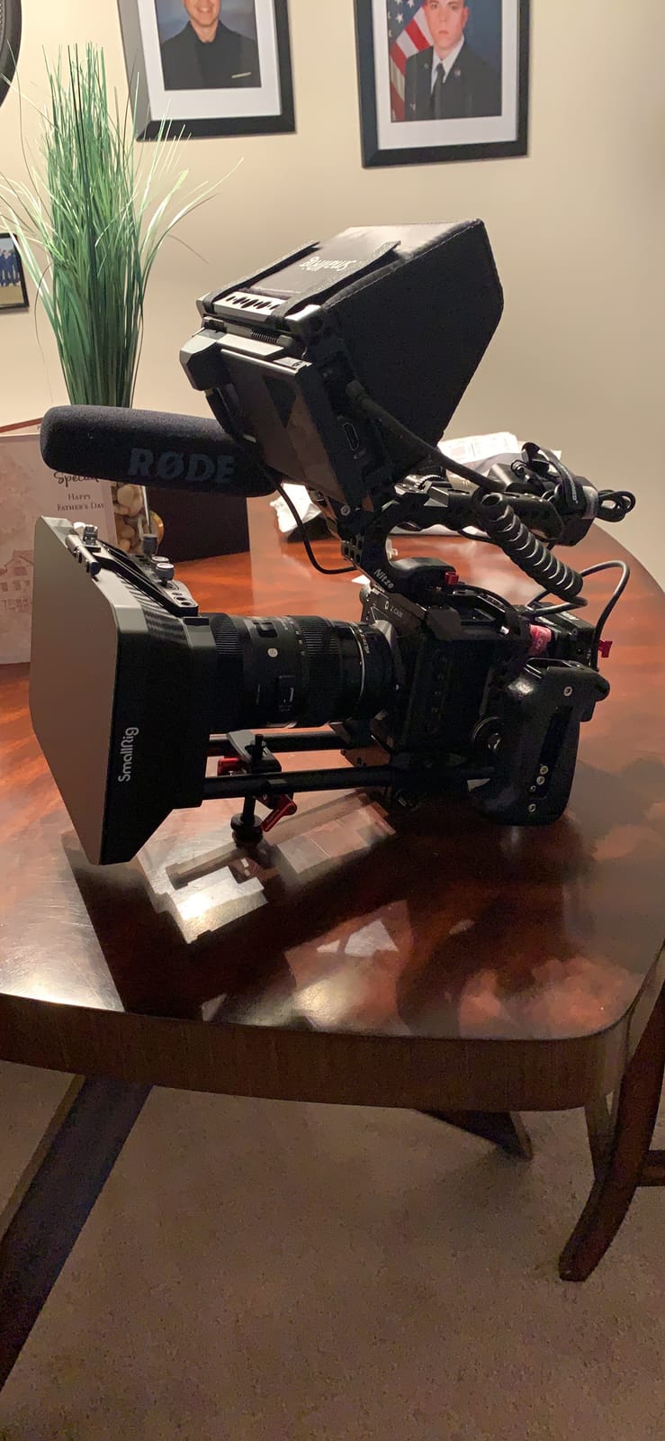 SmallRig Adjustable Camera Monitor Mount for ARRI-Style (Upgrade), 360° Swivel and 180° Tilt Monitor Holder Anti-Twist Support 5” and 7” Field Monitor customer photo 2