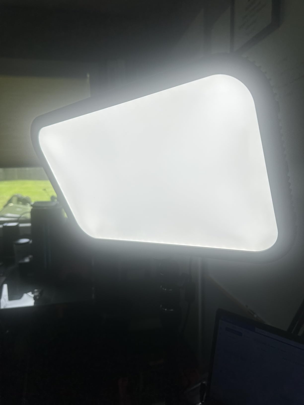 Godox ES45 Desktop LED Key Light for Streaming&Video Calls, Soft Dimmable 2800K-6500K, Magnetic Remote, App Control, Extendable Clamp Stand, Flicker-Free Light for YouTube, Twitch, Zoom&Home Office customer photo 1