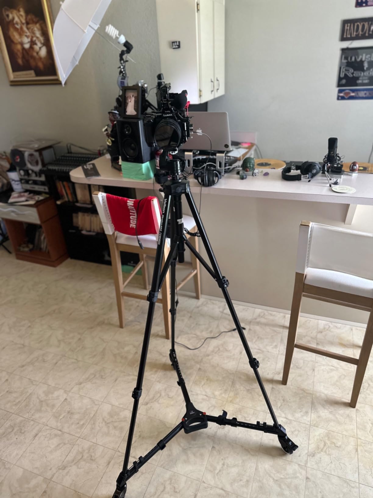 Photography Tripod Dolly, Heavy Duty with Larger 3-inch Rubber Wheels, Adjustable Leg Mounts and Carry Bag, Compatible with Most Tripods Perfect for Cameras Camcorder and Lighting Equipment Black customer photo 1