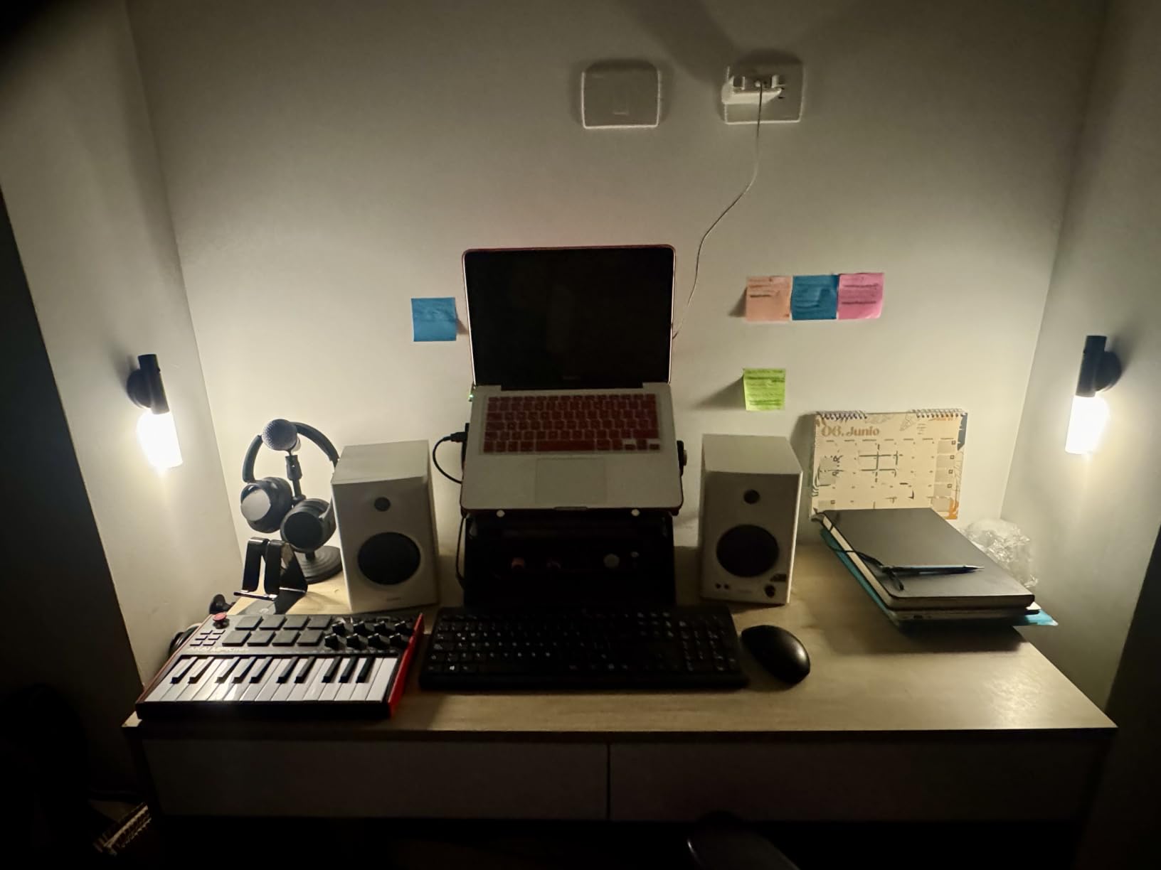 Edifier MR4 Power Studio Monitor Speakers, 4 inch Active Near-Field Speaker customer photo 2
