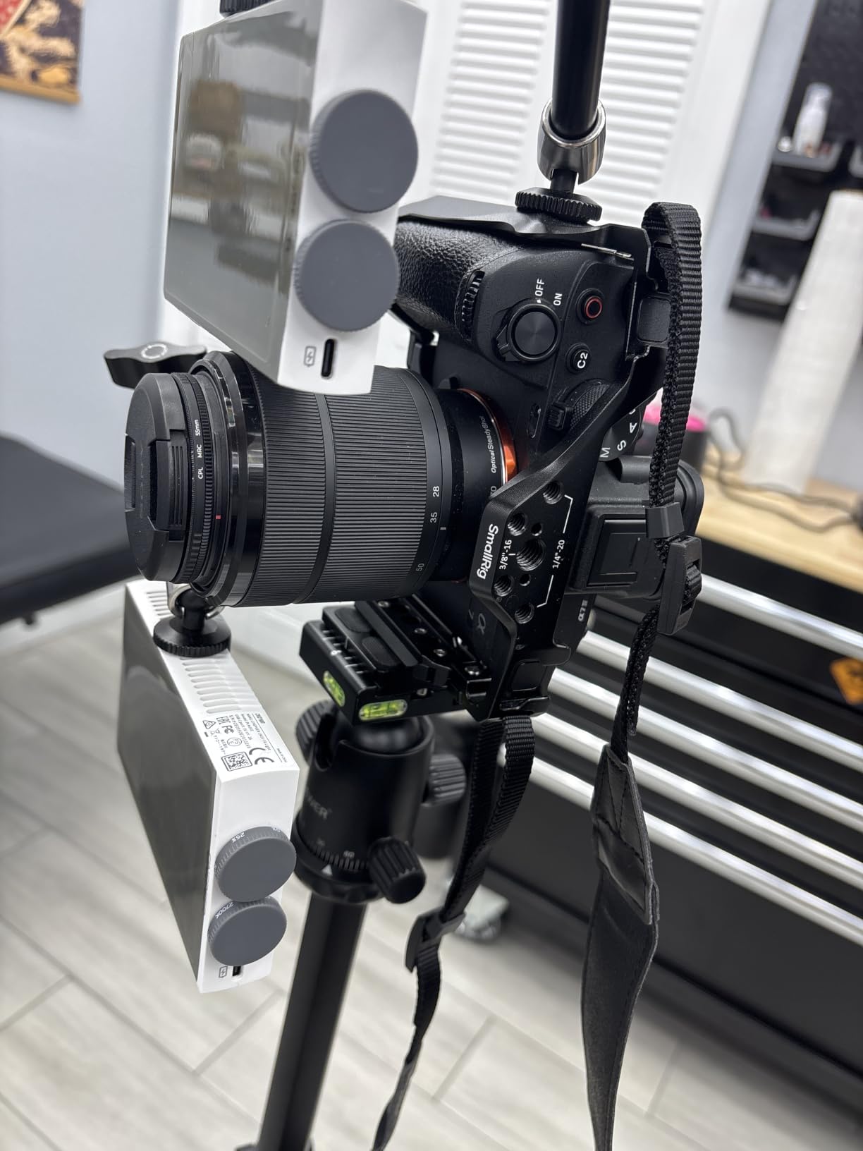 Sony Alpha 7 IV Full-Frame Mirrorless Interchangeable Lens Camera | 28-70mm Zoom Kit customer photo 1