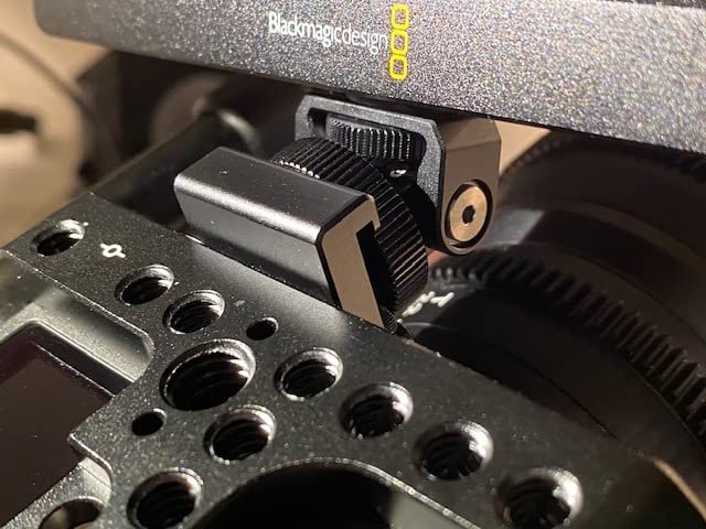 SmallRig Mini Ball Head Cold Shoe Mount Adapter with 1/4