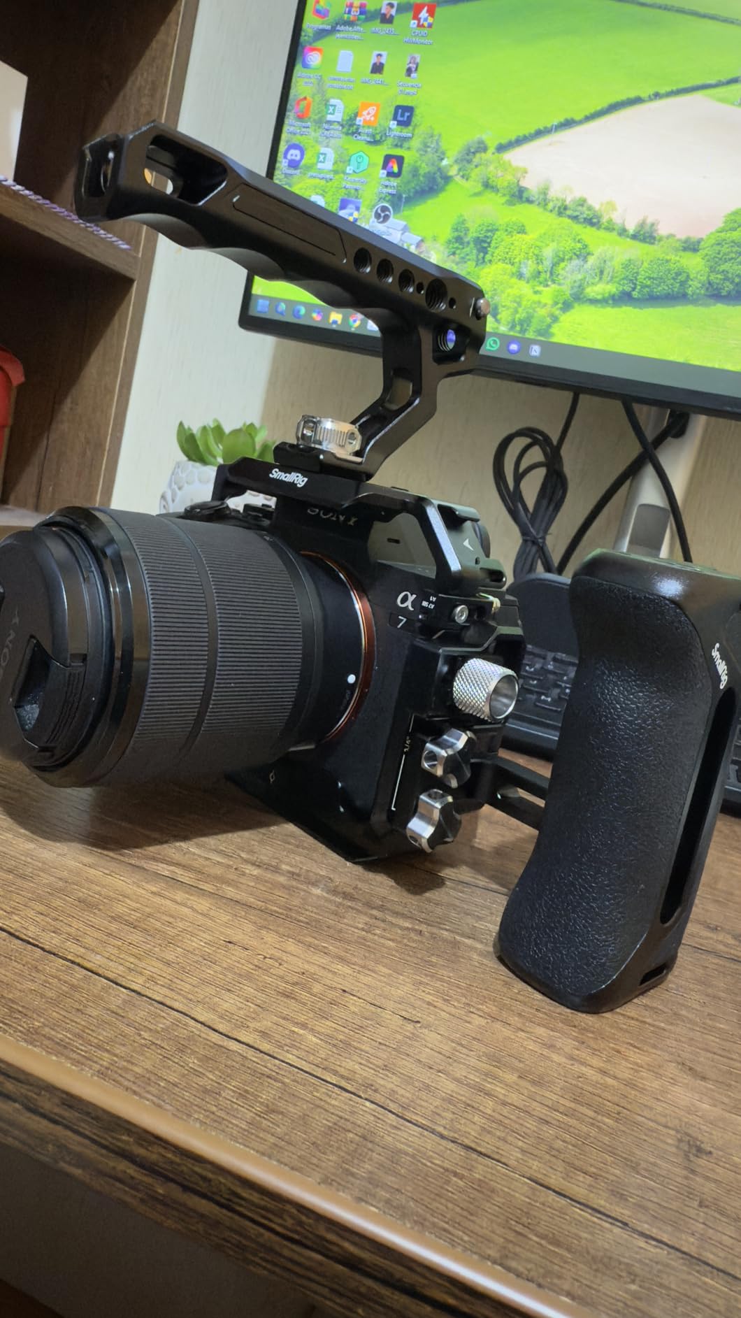 HawkLock Quick Release Cage Kit for Sony Alpha 7R V/Alpha 7 IV/Alpha 7S III/Alpha 7 V, Full Cage with Top & Side Handle, Cable Clamp (Upgraded Version) customer photo 1