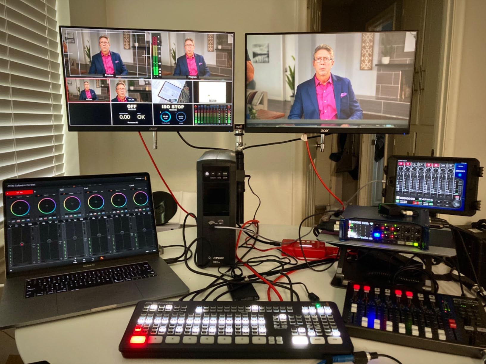 Zoom F8n Pro Field Recorder for Filmmakers with 8 Inputs & 10 Tracks customer photo 1