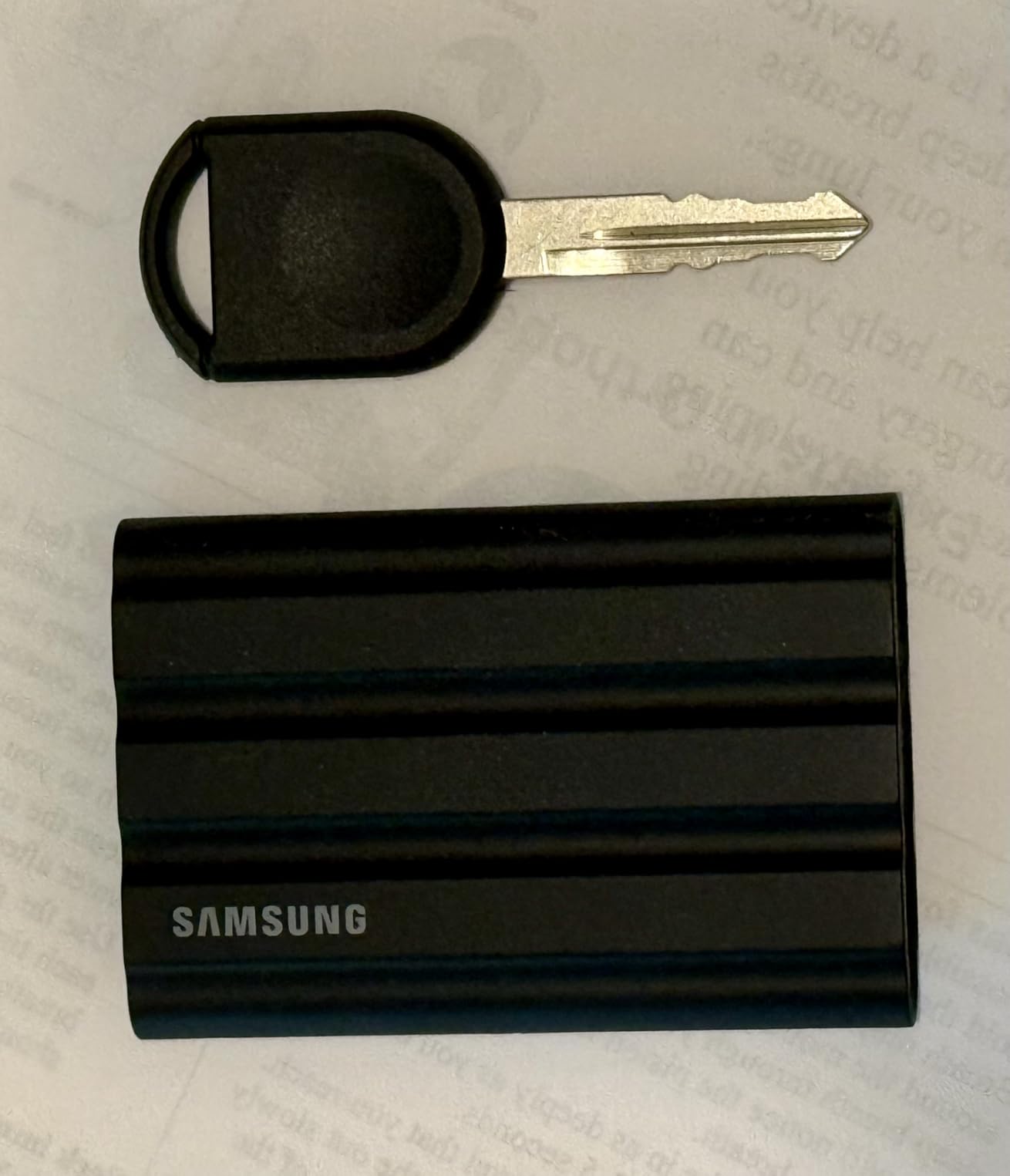 Samsung T7 Shield Portable SSD 2TB, USB 3.2 Gen 2, Up to 1,050 MB/s customer photo 1
