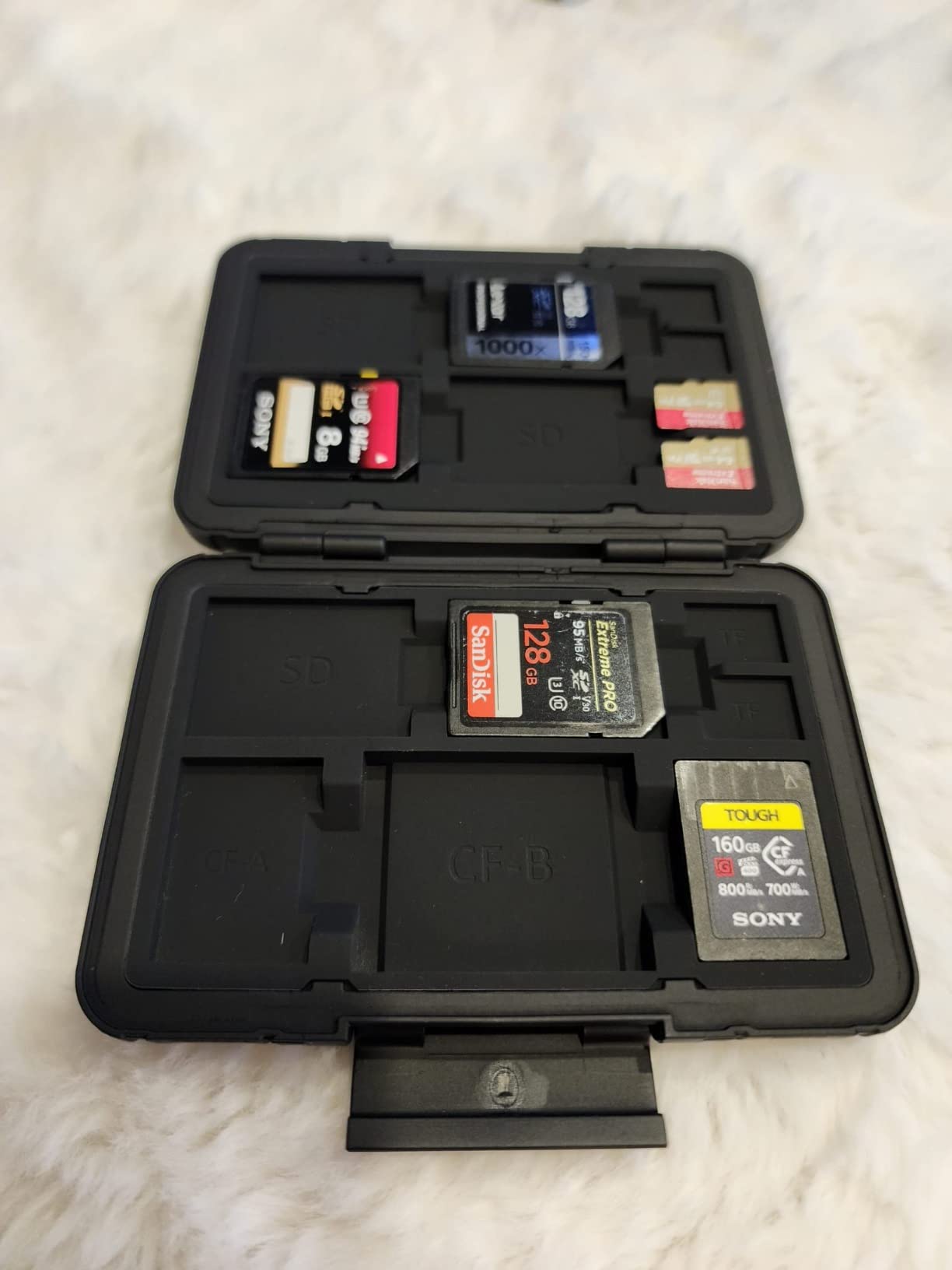 SMALLRIG Memory Card Holder Case 15 Slots, Water-Resistant for SD Card, Micro SD Card, CFexpress Type A/Type B Card, XQD Card - 3192 customer photo 1