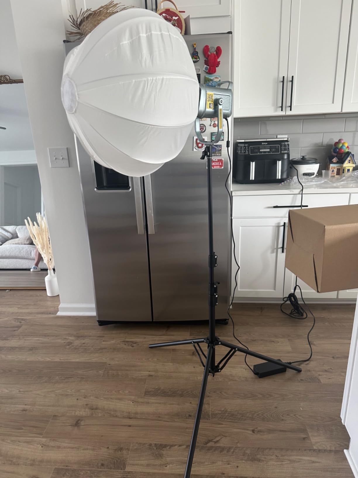 GVM 150W RGB Video Light Kit, 2700K~7500K Bi-Color LED Video Light Photography Studio Lighting Kit with Lantern Softbox & Stand, Continuous Output Lighting Kit with 8 Lighting Effects, CRI 97+ customer photo 1