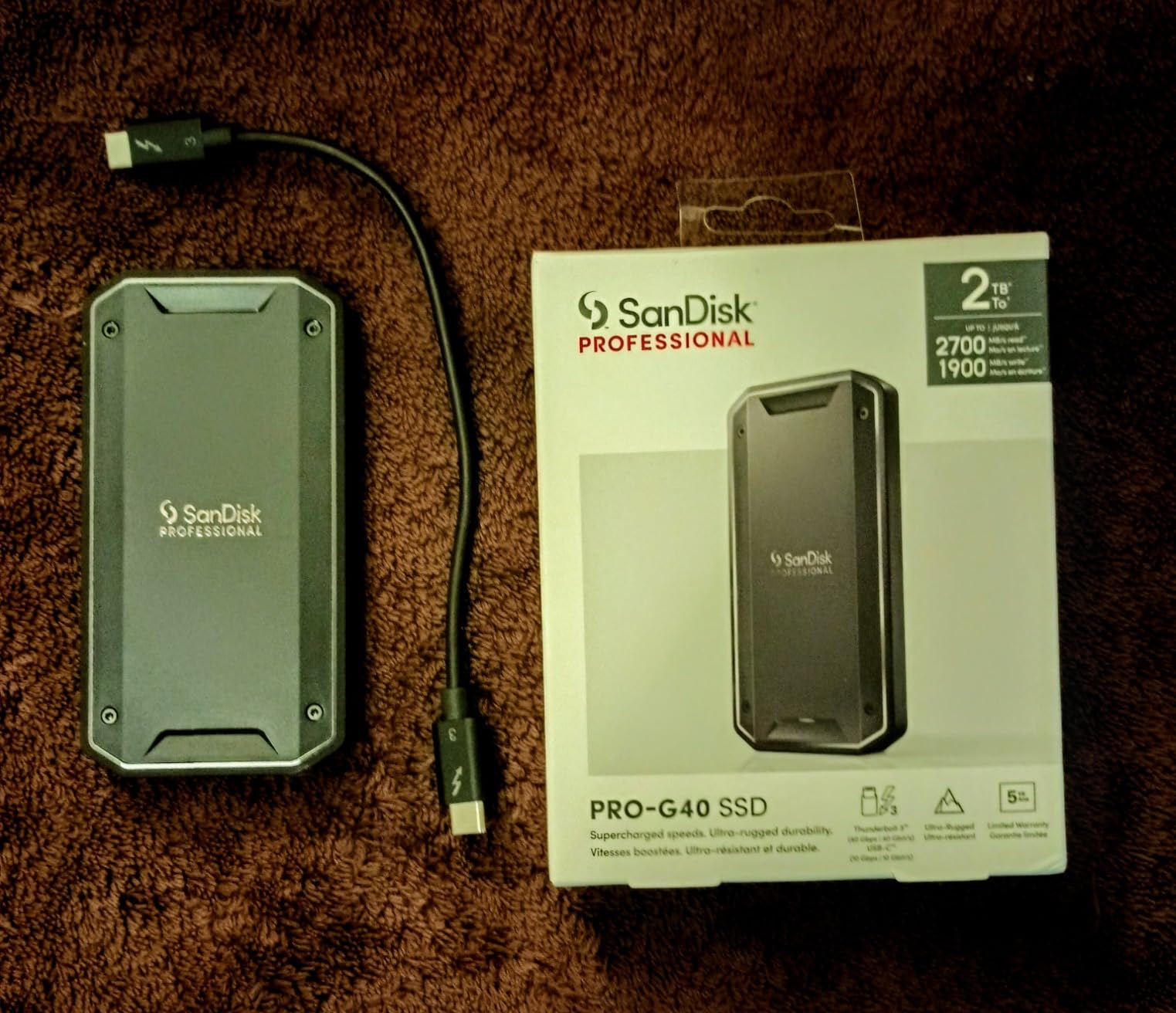 SanDisk Professional 1TB PRO-G40 SSD - Up to 3000MB/s, Thunderbolt 3 (40Gbps), USB-C (10Gbps), IP68 dust/Water Resistance customer photo 1