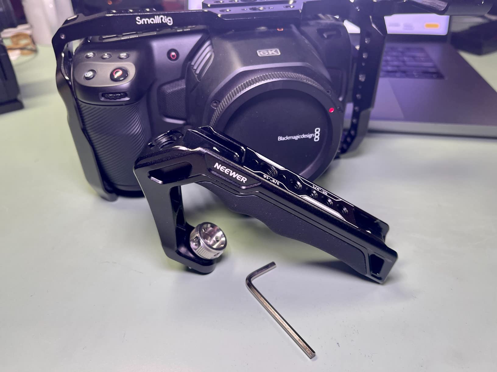 NEEWER Camera Top Handle with 3/8