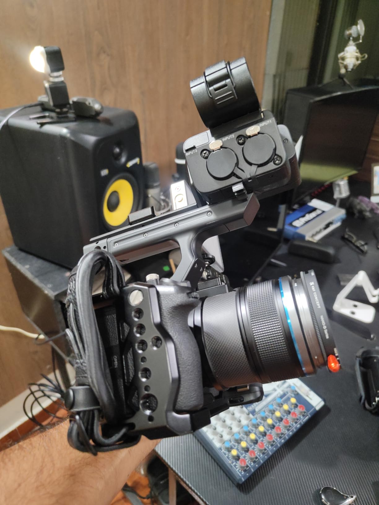 SIRUI Full Camera Cage for Sony FX3/FX30, Compatible with Original XLR Handle, with HDMI Cable Clamp, 1/4