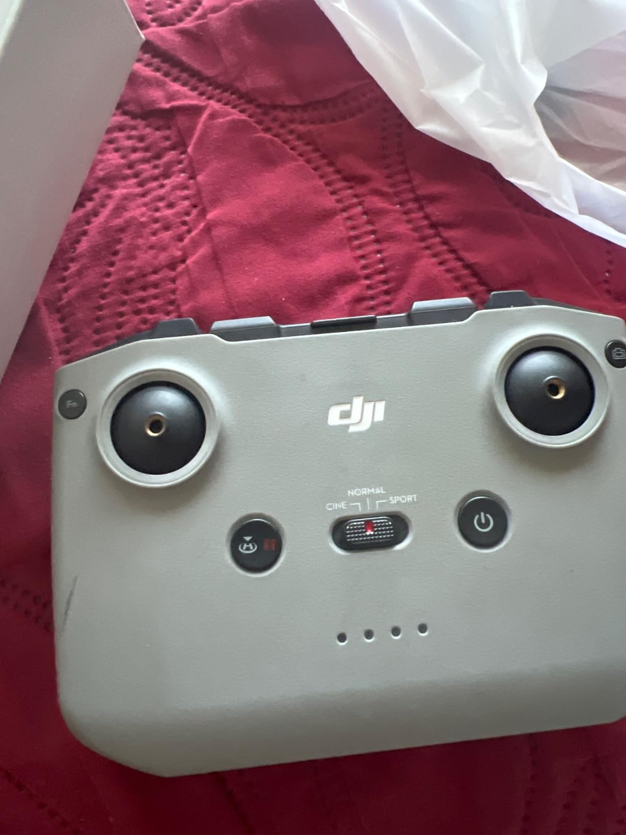 DJI Mavic 3 Pro with RC, Flagship Triple-Camera Drone with 4/3 CMOS Hasselblad 4K Camera, 43-Min Flight Time, 15km HD Video Transmission, FAA Remote ID Compliant, for Adults, Black customer photo 1