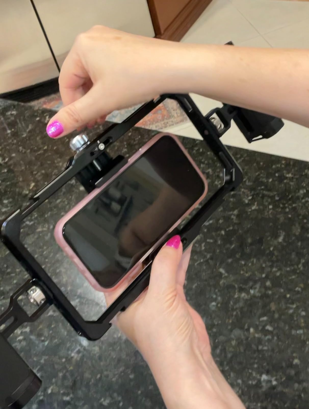 NEEWER Upgraded Phone Rig Vlogging Kit, Video Stabilizer with Dual Handle, Wireless Mic Clip Slot for TikTok YouTube, Compatible with SmallRig iPhone 17 Pro Max 16 16e 15 Galaxy S25 Ultra, PA009 customer photo 2