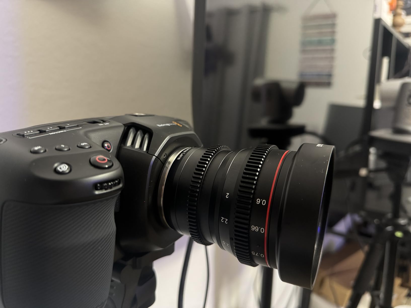 Blackmagic Design Pocket Cinema Camera 4K Power Bundle (CINECAMPOCHDMFT4K) – Includes Two (2) Additional LP-E6 Batteries, Dual Battery Charger, and SolidSignal Microfiber Cloth customer photo 1