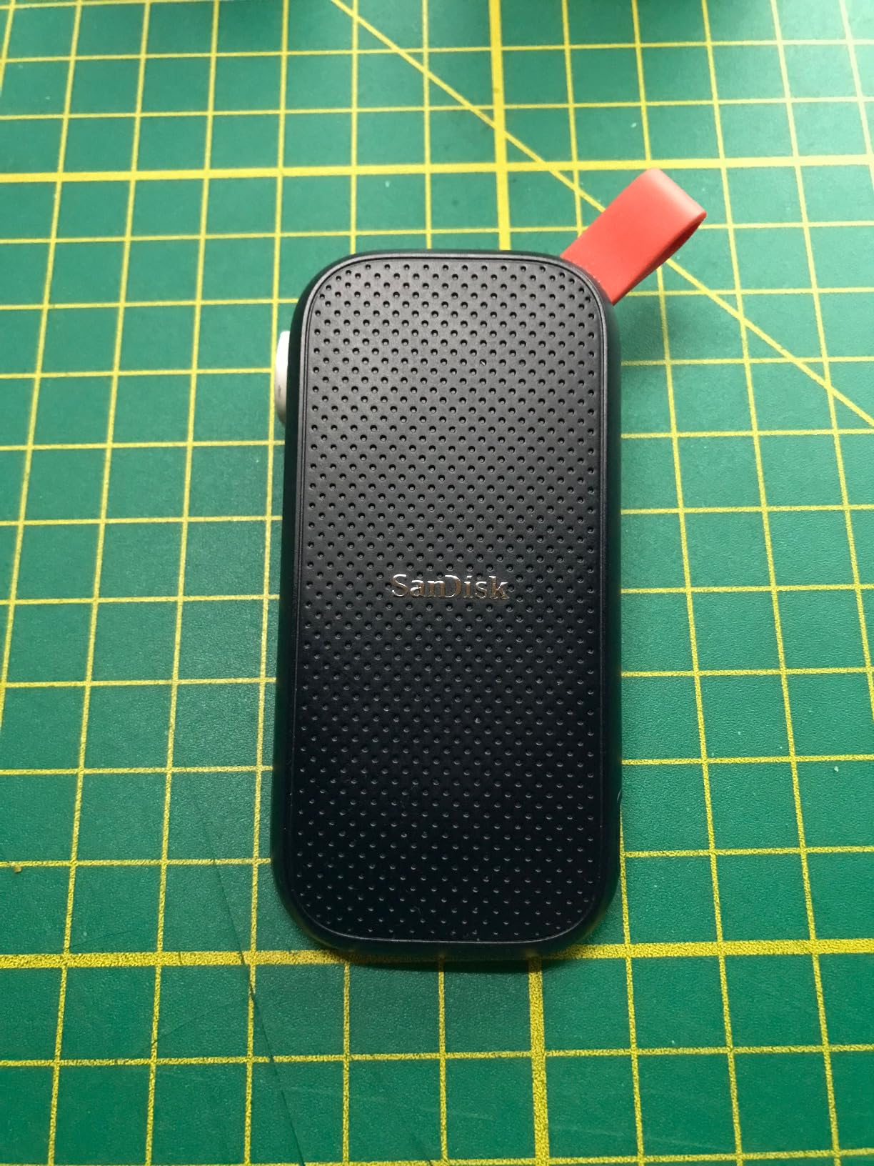 SANDISK 1TB Portable SSD - Up to 800MB/s, USB-C, USB 3.2 Gen 2, Updated Firmware - External Solid State Drive - SDSSDE30-1T00-G26 customer photo 2