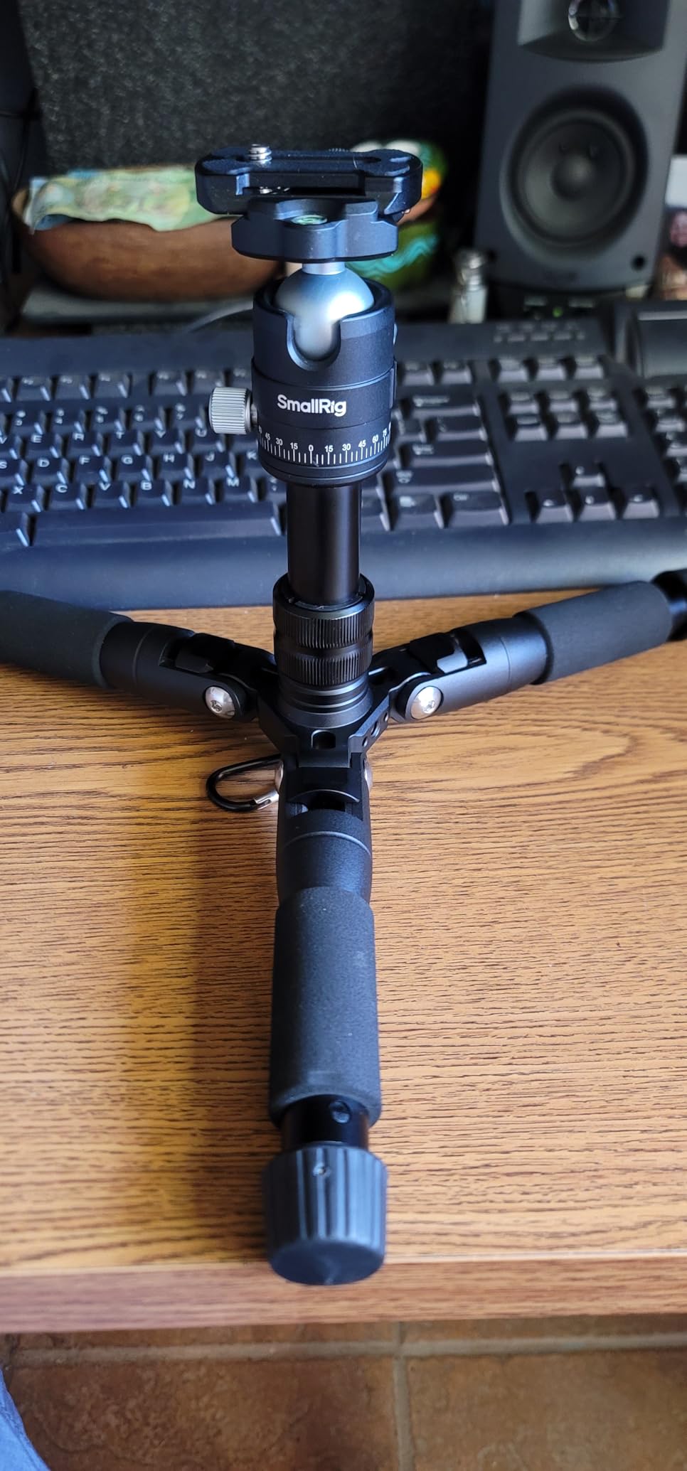 SmallRig VT-20 Aluminum Mini Tripod, 20