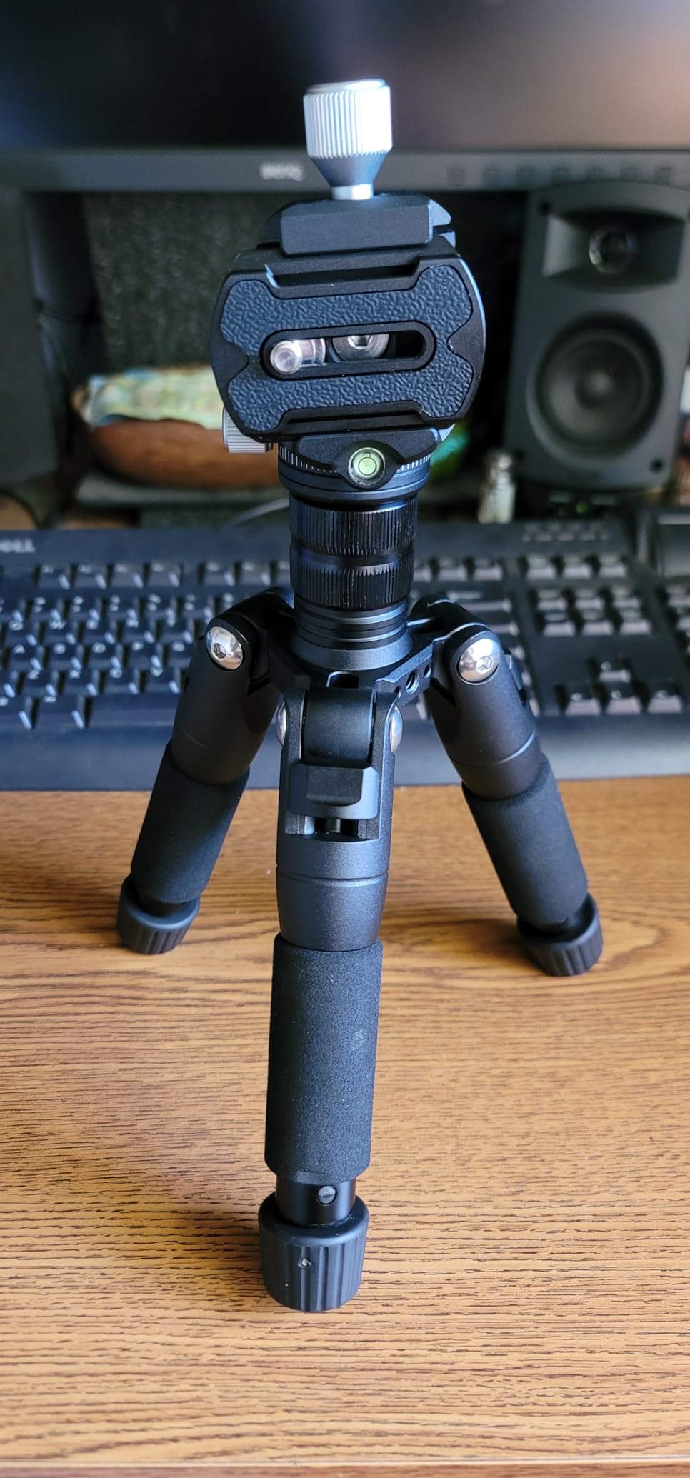 SmallRig VT-20 Aluminum Mini Tripod, 20