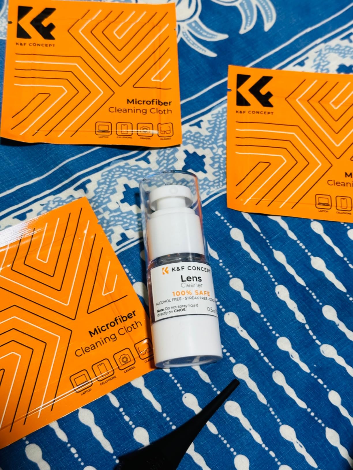 K&F CONCEPT 10-in-1 Photo Camera Cleaning Kit for Lensc,Camera, Cell Phones | Strong Blower with Short & Long Nozzle,Safe Cleaning Solution, Multifunctional Pen,Microfiber Cloth,for Canon Nikon Sony,MK04 customer photo 1