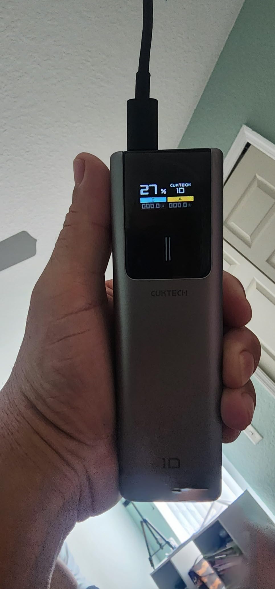 CUKTECH 10 Power Bank 10000mAh(4S1P), 100W USB C Portable Charger with Smart Display, PD3.0 Fast Charging External Battery Pack for iPhone 16/15/14/13, Samsung, MacBook, Dell, Steam Deck and More customer photo 2