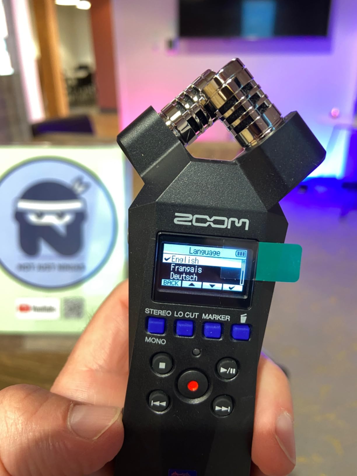 Zoom H1 Essential Recorder for Musicians, Podcasters & Content Creators | Clip-Free Audio with 32-Bit Float, X/Y Stereo Mics, USB Microphone Mode, 10-HR Battery customer photo 1