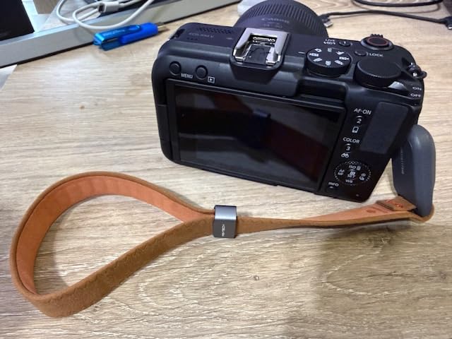 PGYTECH Camera Wrist Strap Air for Photographers, Quick Release Safety | Camera Hand Strap for Sony/Nikon/Canon/Fujifilm, Lightweight, Durable, Ideal for Outdoor, Daily& Travel, Deep Grey customer photo 2