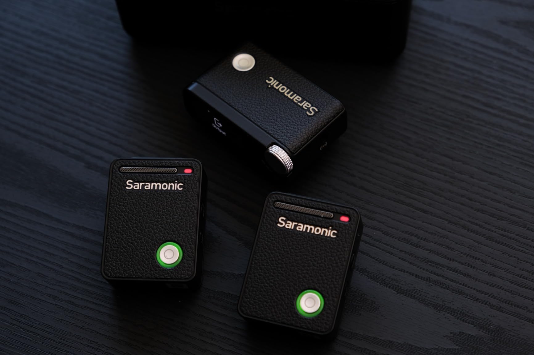 Saramonic Ultra Wireless Microphone for iPhone/Camera/Android, 32-Bit Float Recording, Timecode Sync, Noise Cancellation, 130dB SPL, IPX5 Water Resistance, 984' Range, Vlog, Streaming customer photo 2