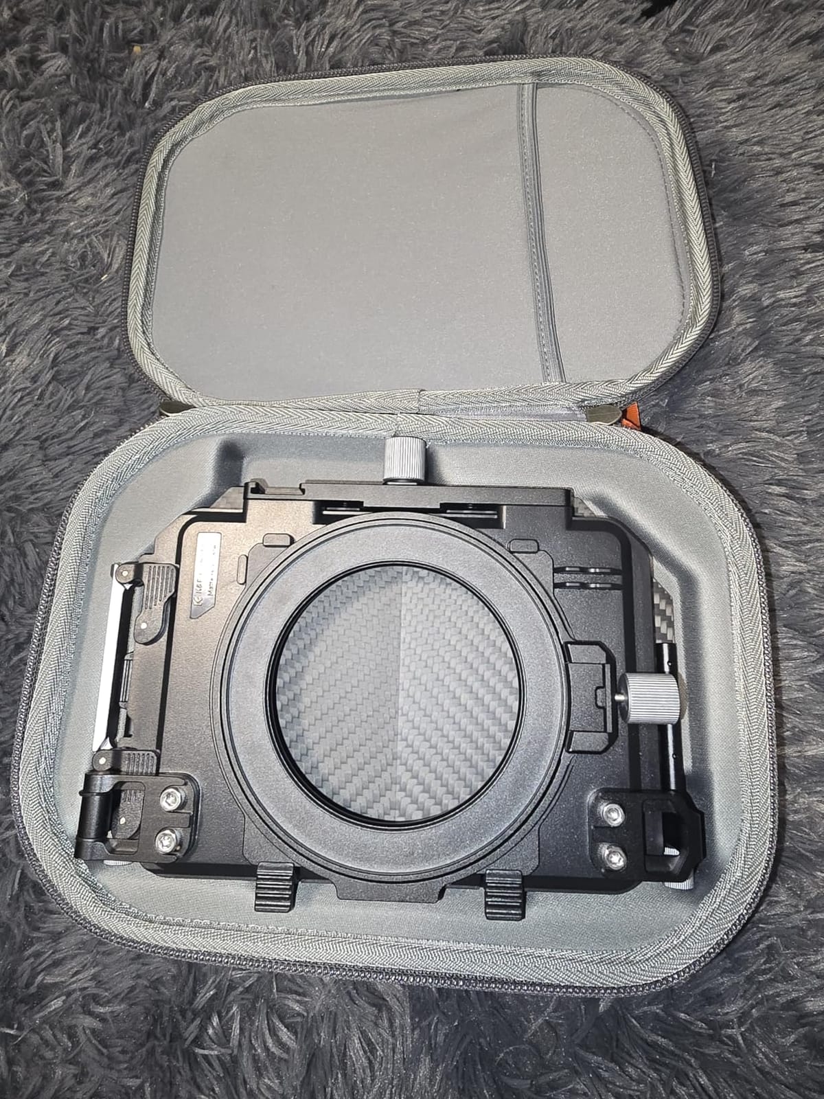 K&F CONCEPT Matte Box with Carbon Fiber Top Flag, Side Wings & Portable Case & Rings, for 67/72/77/82/95mm Lenses (FM704) customer photo 2