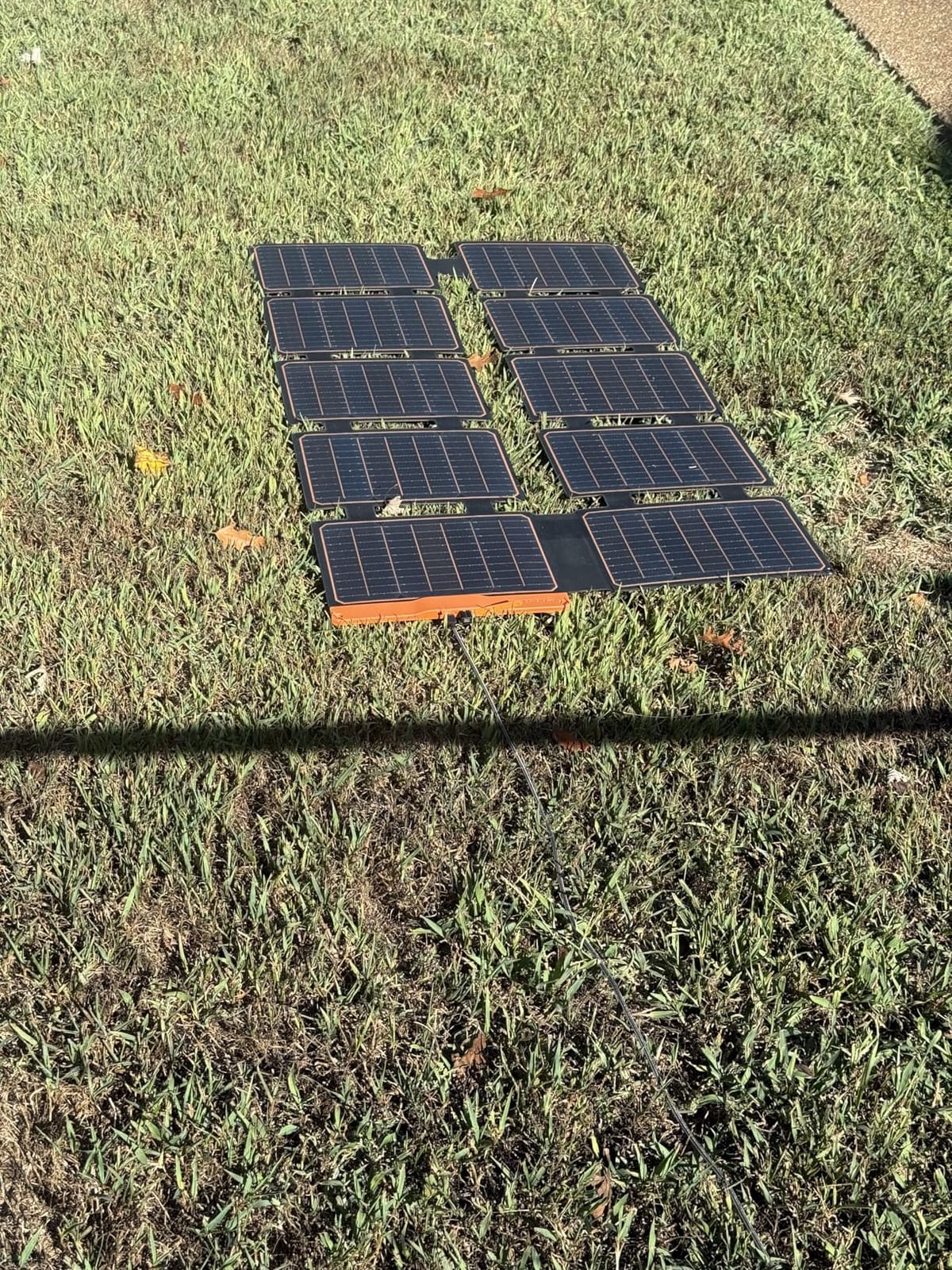 FlexSolar 100W Foldable Portable Solar Panel Charger IP67 Waterproof customer photo 2