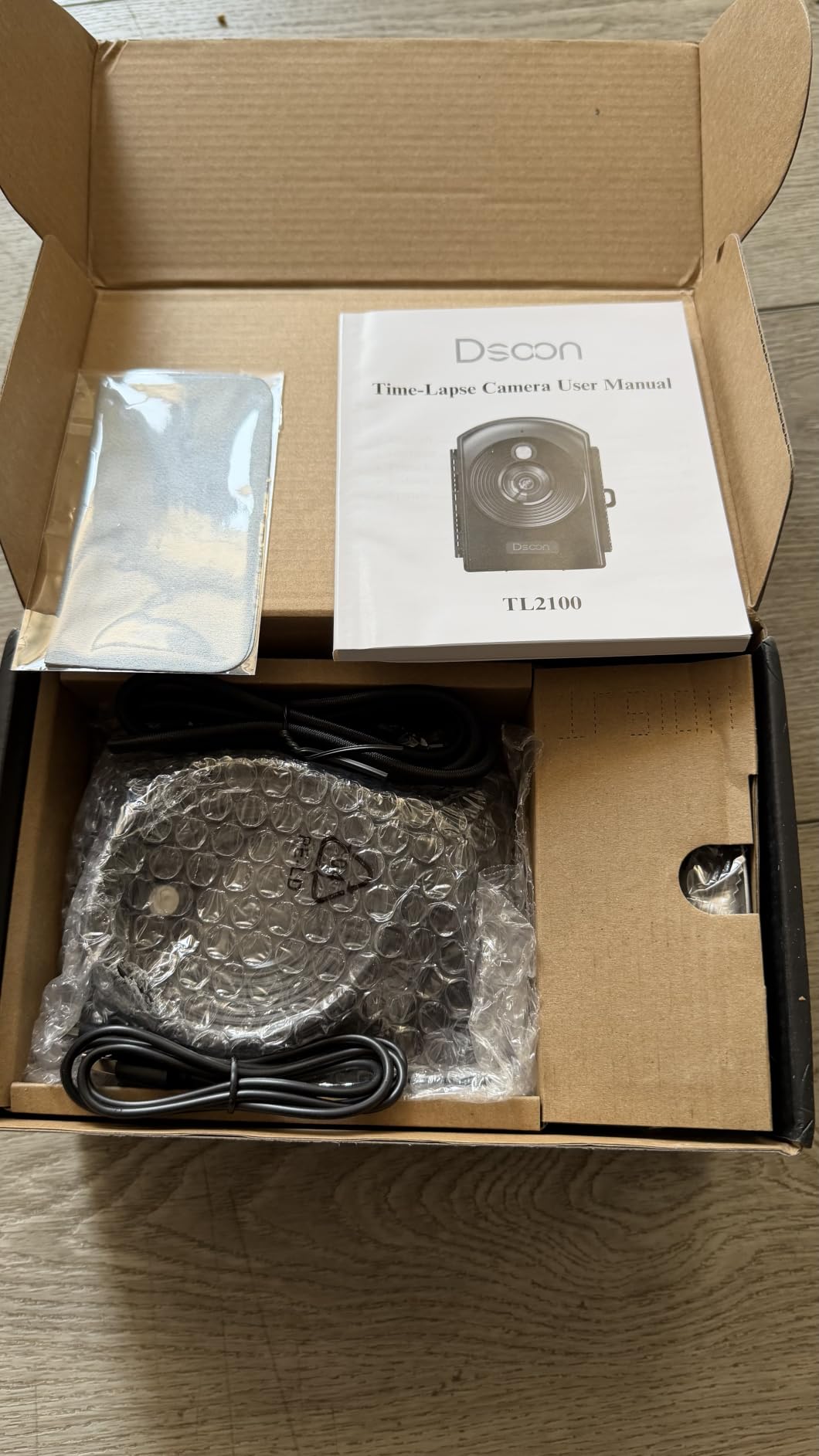 Dsoon Time Lapse Camera, 4K FHD Timelapse Camera Outdoor, Waterproof Level IP66, for Record Outdoor Construction, Weather, Plant, 6 Month Battery Life, 32 GB TF Card Included customer photo 1