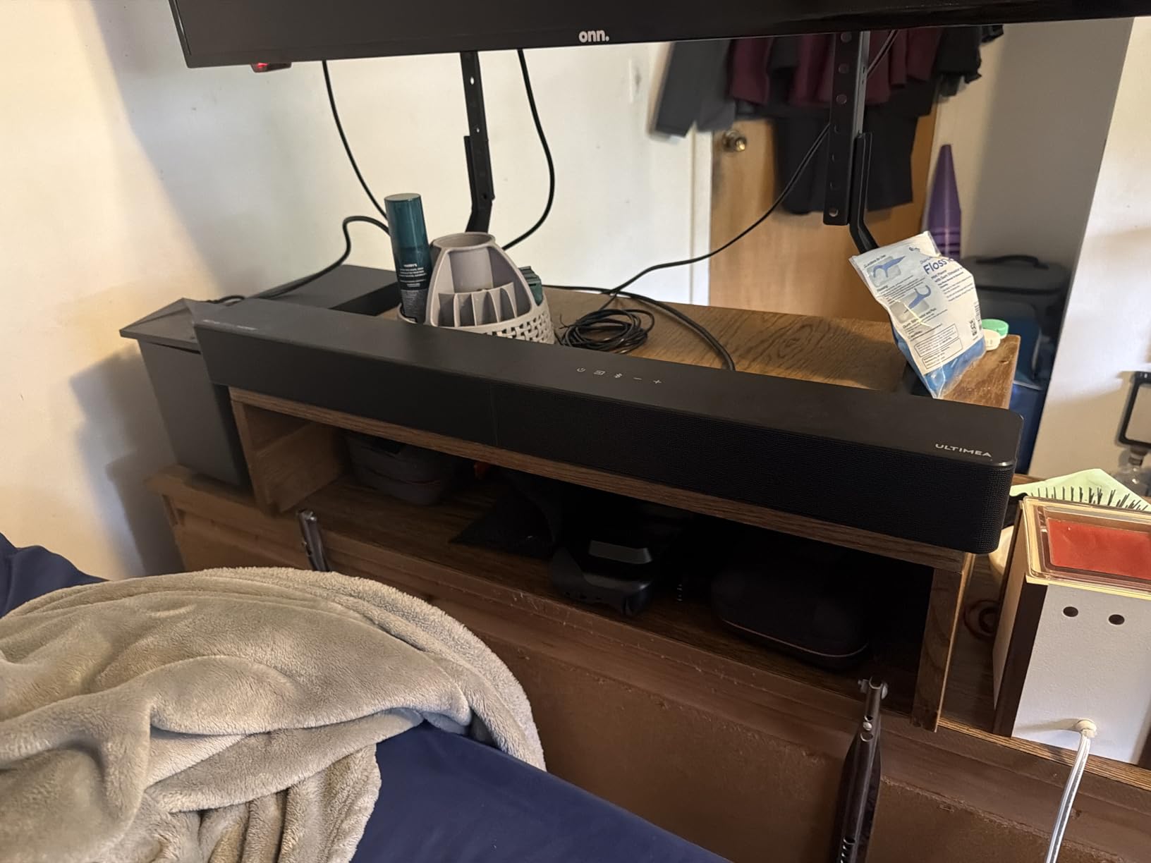 ULTIMEA 5.1CH Surround Sound Bar System with Dolby Atmos, Poseidon M60 customer photo 1