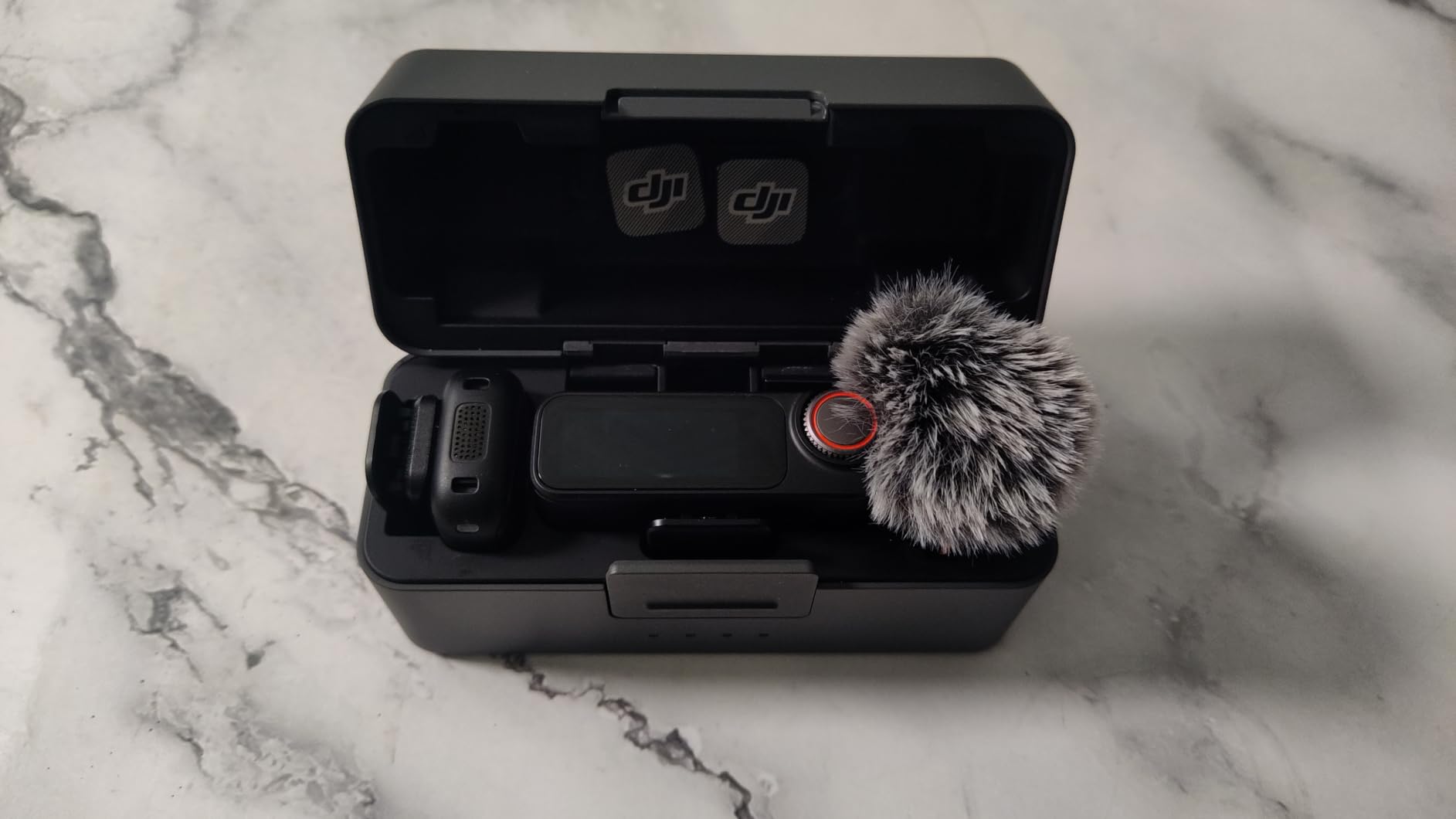 DJI Mic 3 (2 TX + 1 RX + Charging Case), Wireless Microphone | Mini Mic for iPhone/Camera/Android, Ultralight, Adaptive Gain Control, Dual Band Anti-Interference, 28h Use, 32-bit Float, Vlog customer photo 1