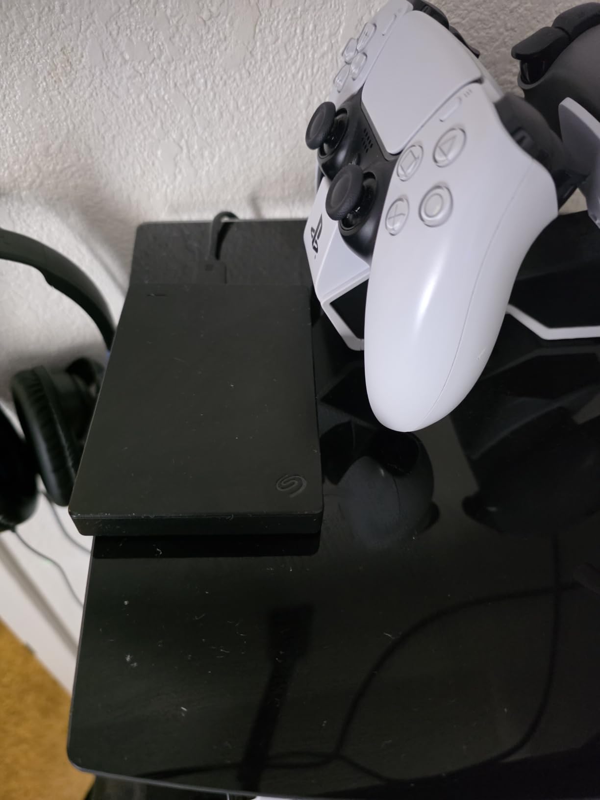 Seagate One Touch 8TB External Hard Drive Desktop HDD - USB-C Compatible with Most Windows and macOS, Rescue Recovery (STNB8000400) customer photo 2