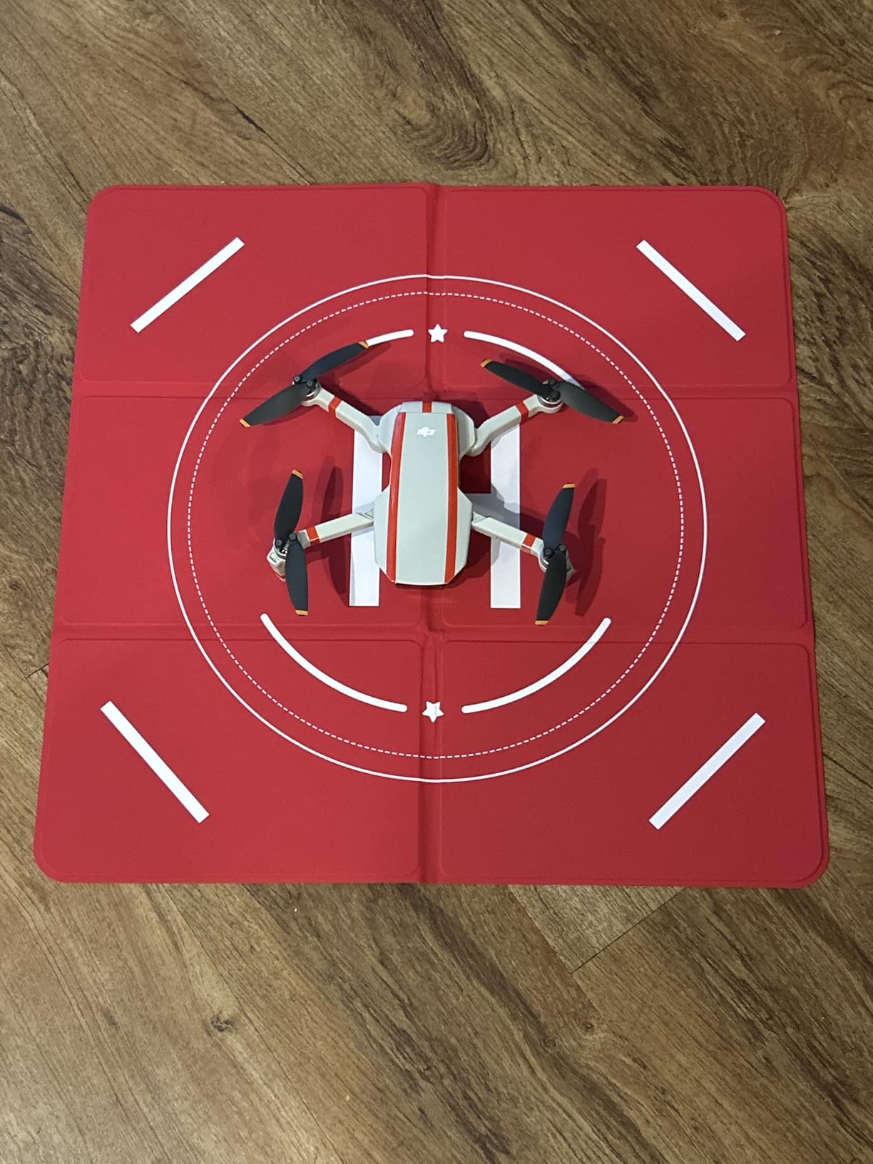 FPVtosky Nighttime Reflective Drone Landing Pad, Fast-fold Double Sided Waterproof Landing Pad Weighted for DJI Lito X1/Mini 5 Pro/4/3 Pro/Mini 4k/Mavic 4/Air 3s/Avata 2/Neo/Flip customer photo 2